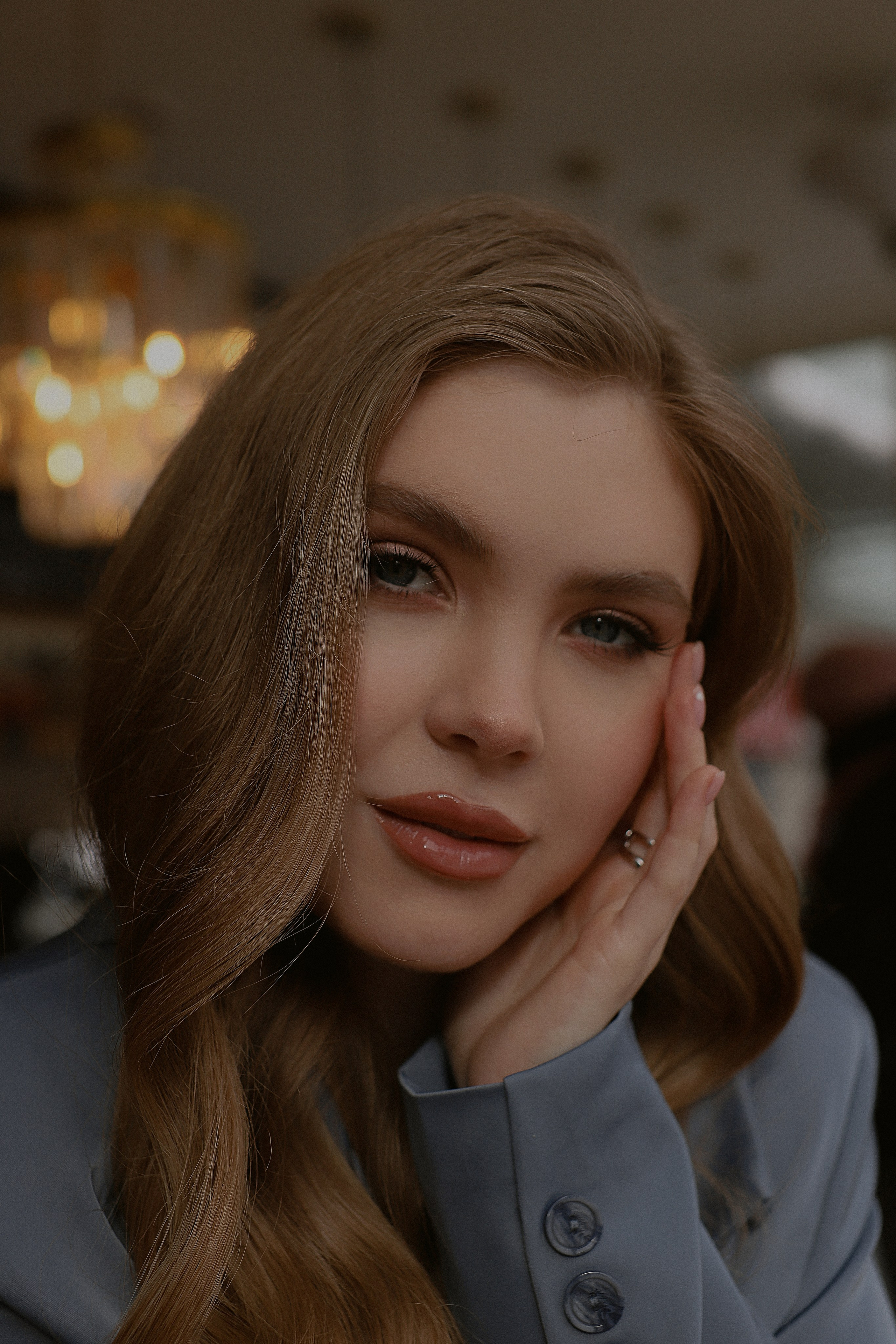 Елизавета, съемка в кофейне