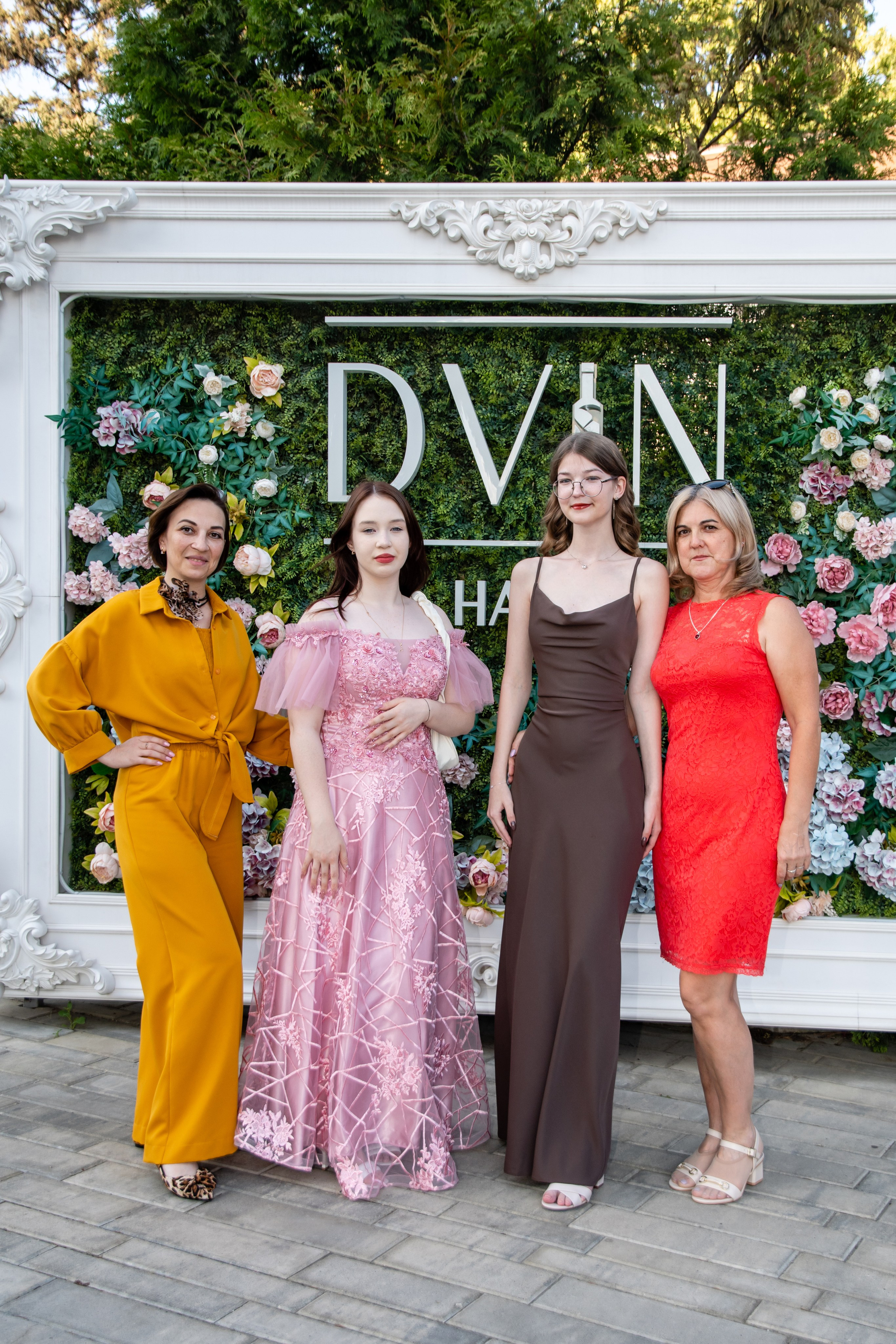 Фотограф на выпускной Краснодар. Вячеслав Скрипник Фотограф Краснодар