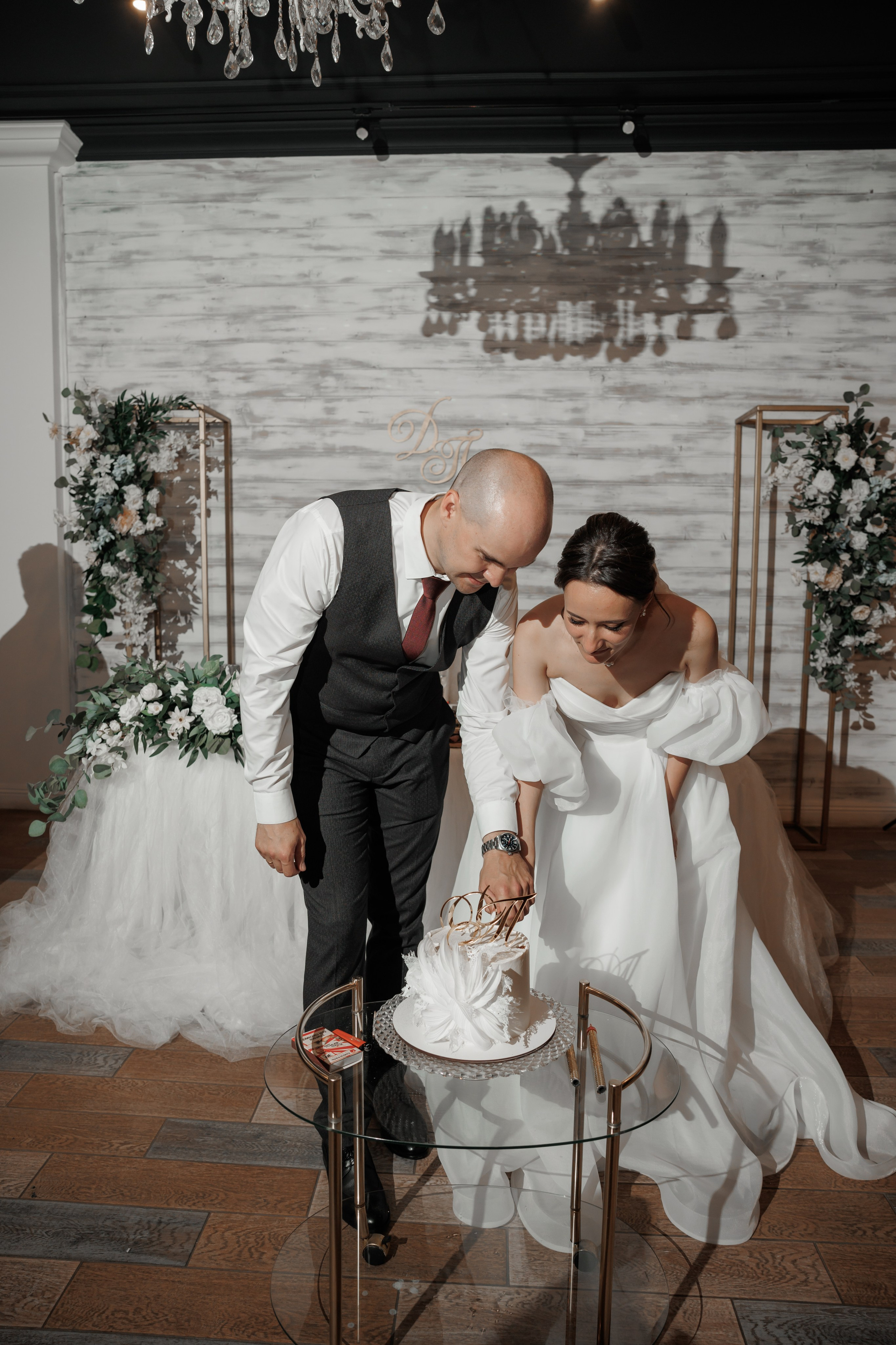 Полина и Дмитрий, загородный клуб «Барин», ЗАГС в г. Пушкино. Свадебный и репортажный фотограф (Москва, Королев и другие)