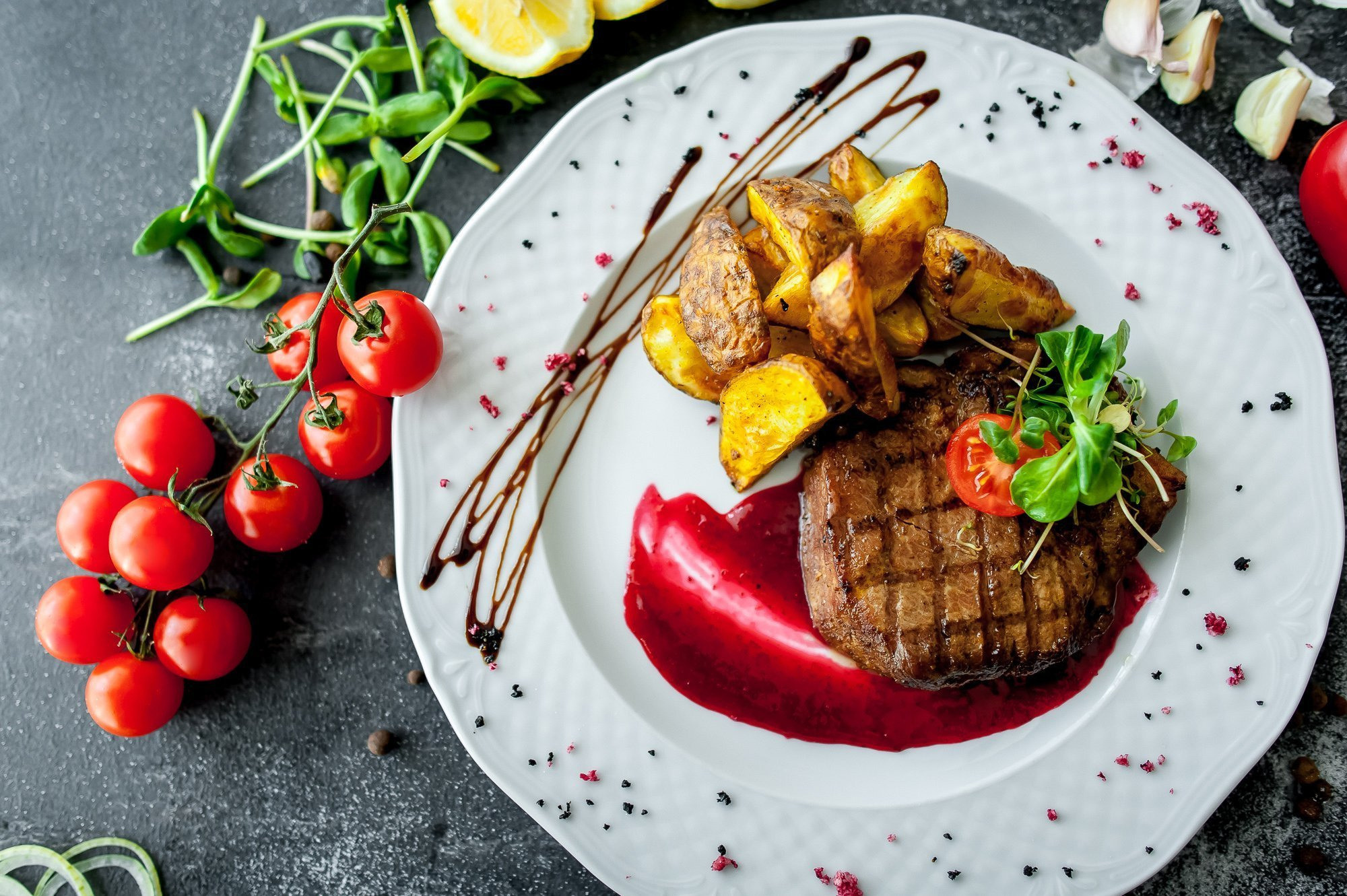 Съёмка для ресторанов и кафе. Интерьерный и портретный фотограф в Екатеринбурге Андрей Калинин