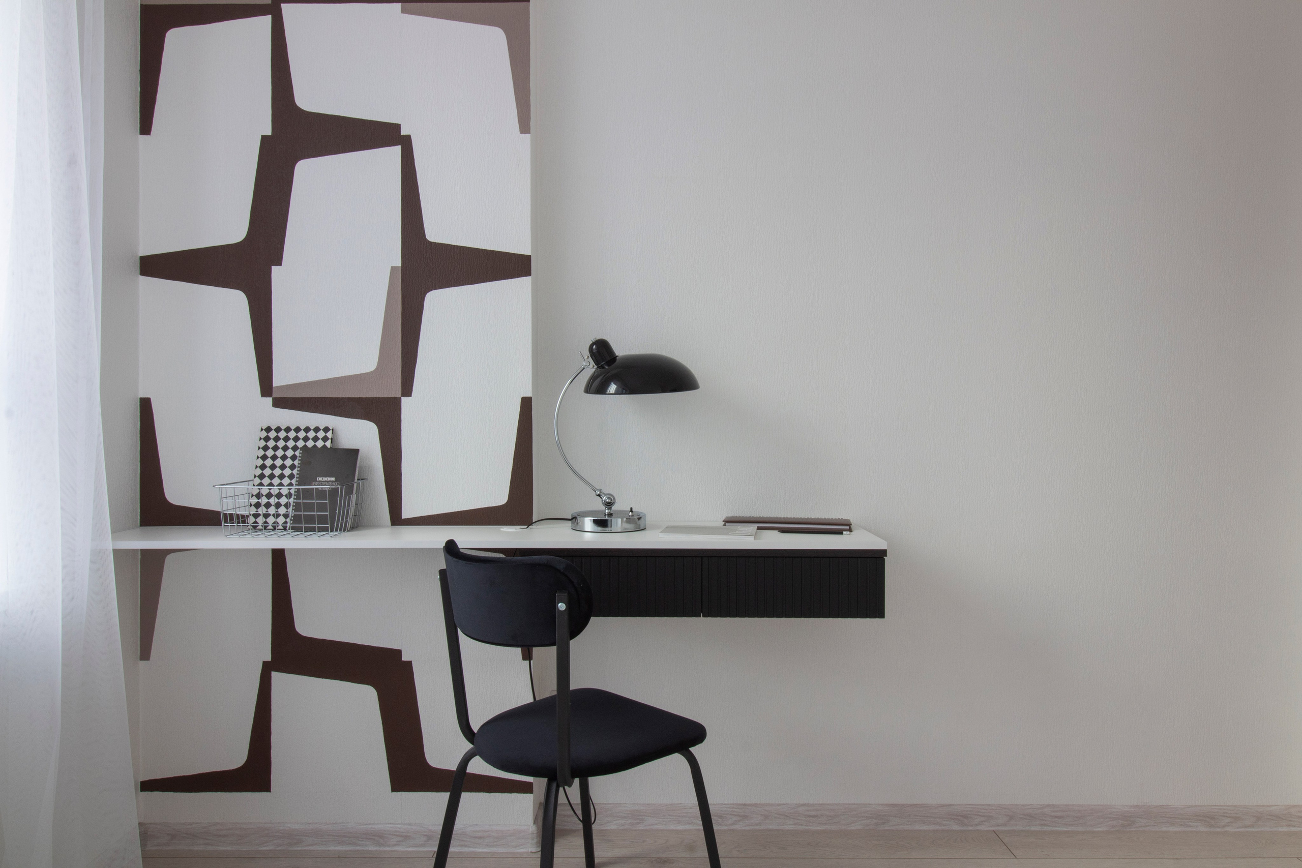 Параллельные линии — геометричная квартира для сдачи в аренду. Хоумстейджинг и дизайн. Екатеринбург