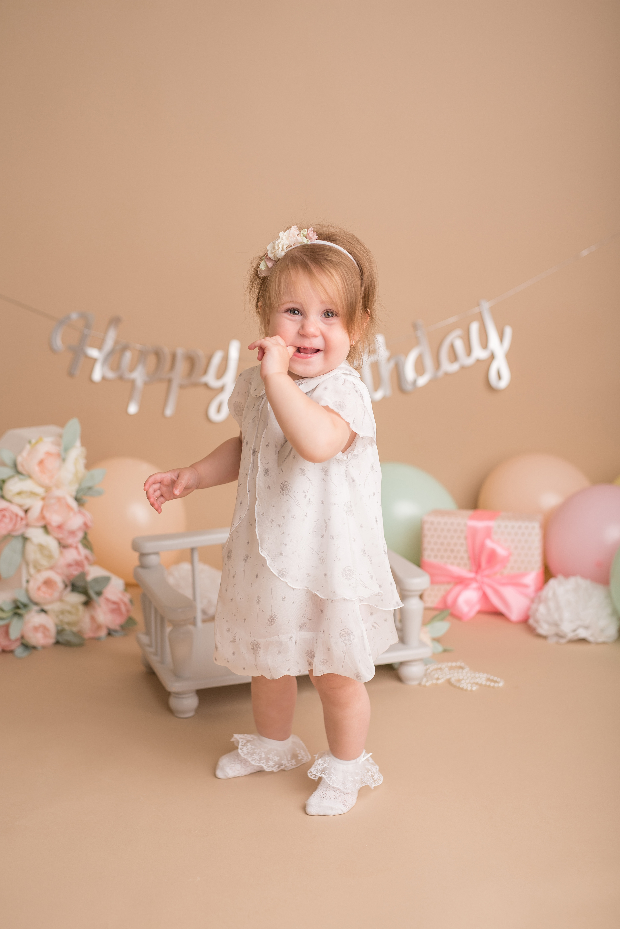 Варвара, годик. Фотограф новорожденных и детский фотограф в Екатеринбурге Ксени