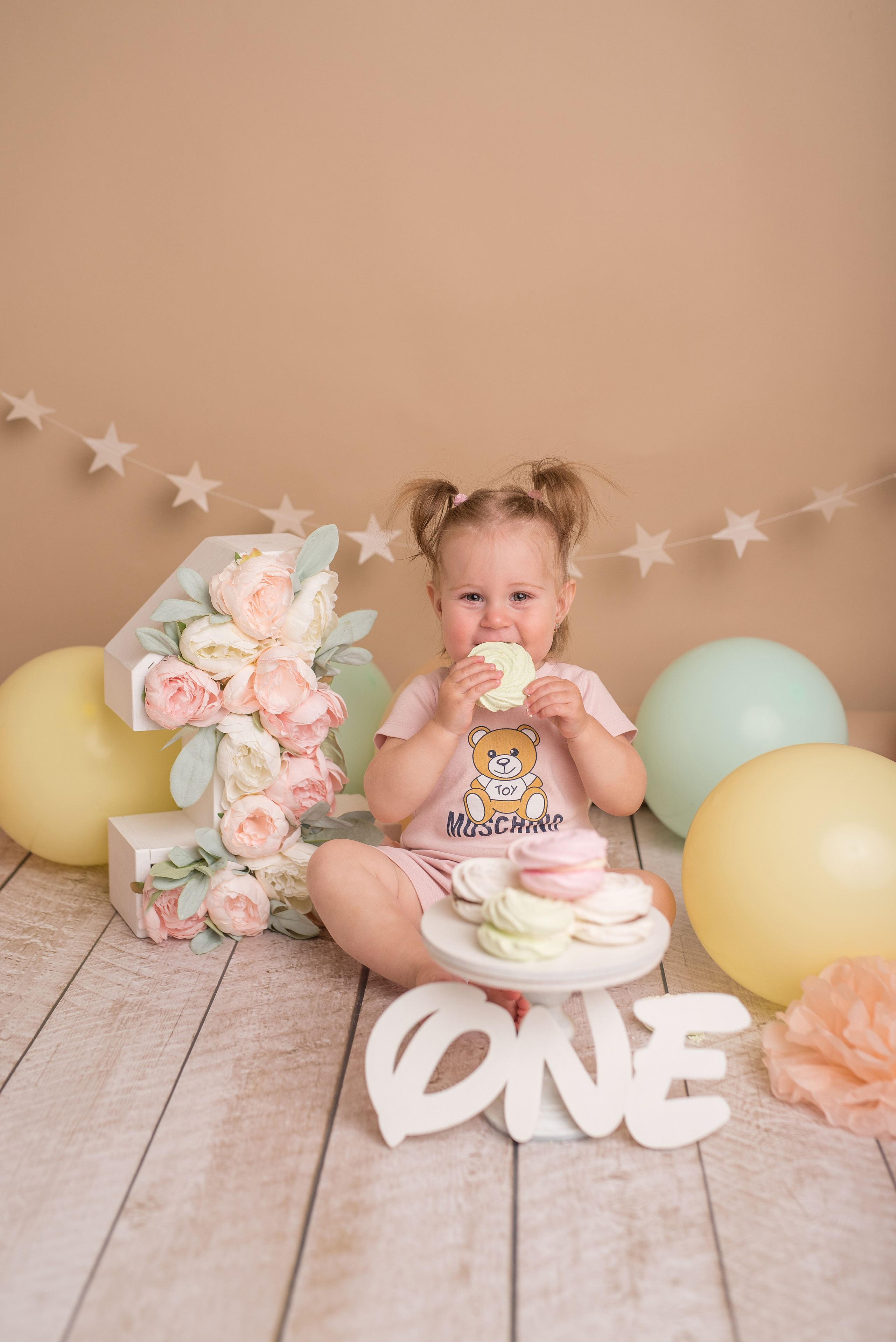 Варвара, годик. Фотограф новорожденных и детский фотограф в Екатеринбурге Ксени