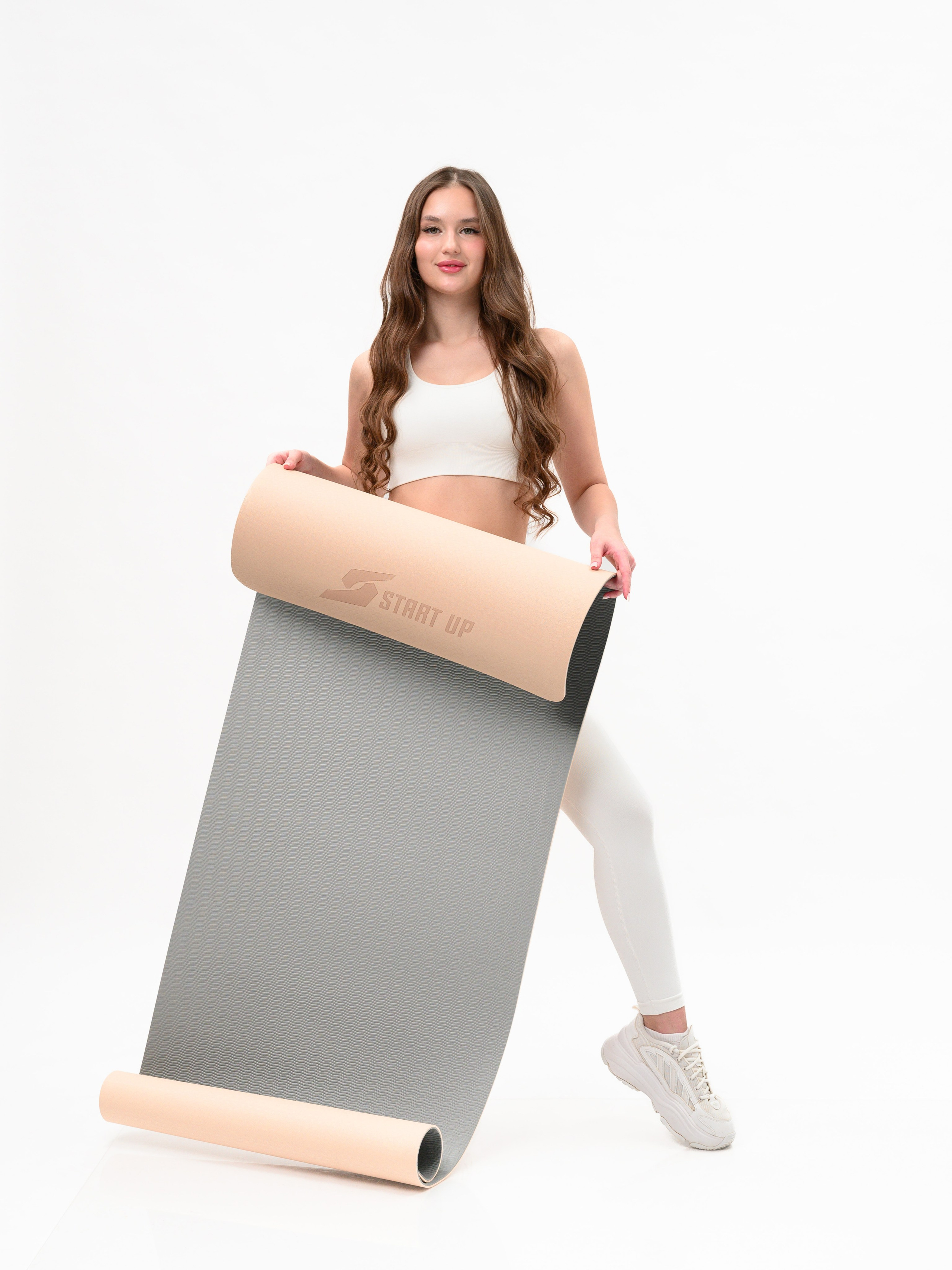 Каталог Девушки. Студия рекламной и предметной съемки товаров WELKO Studio