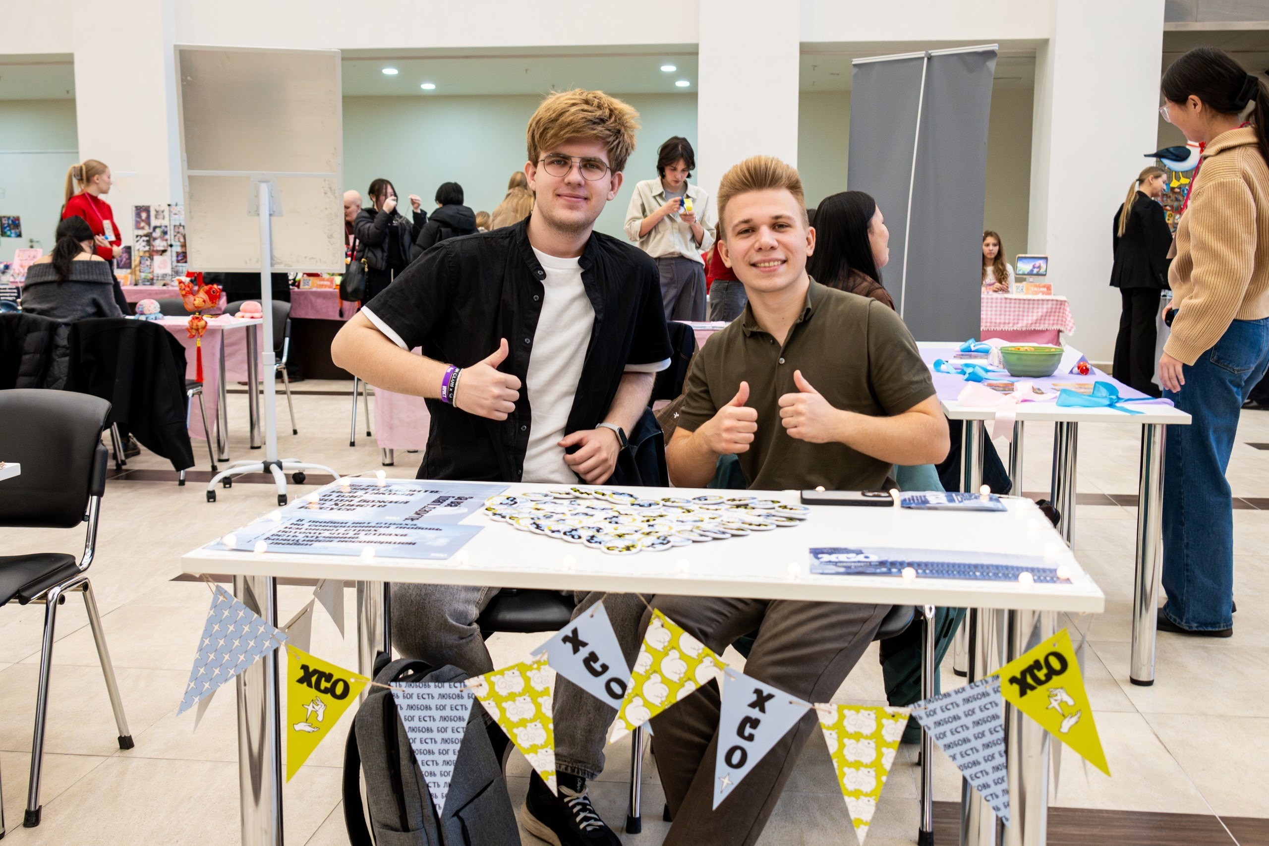 Благотворительная ярмарка «ЯрМУРка гав-версия». Репортажный и портретный фотограф во Владивостоке Денис Седов