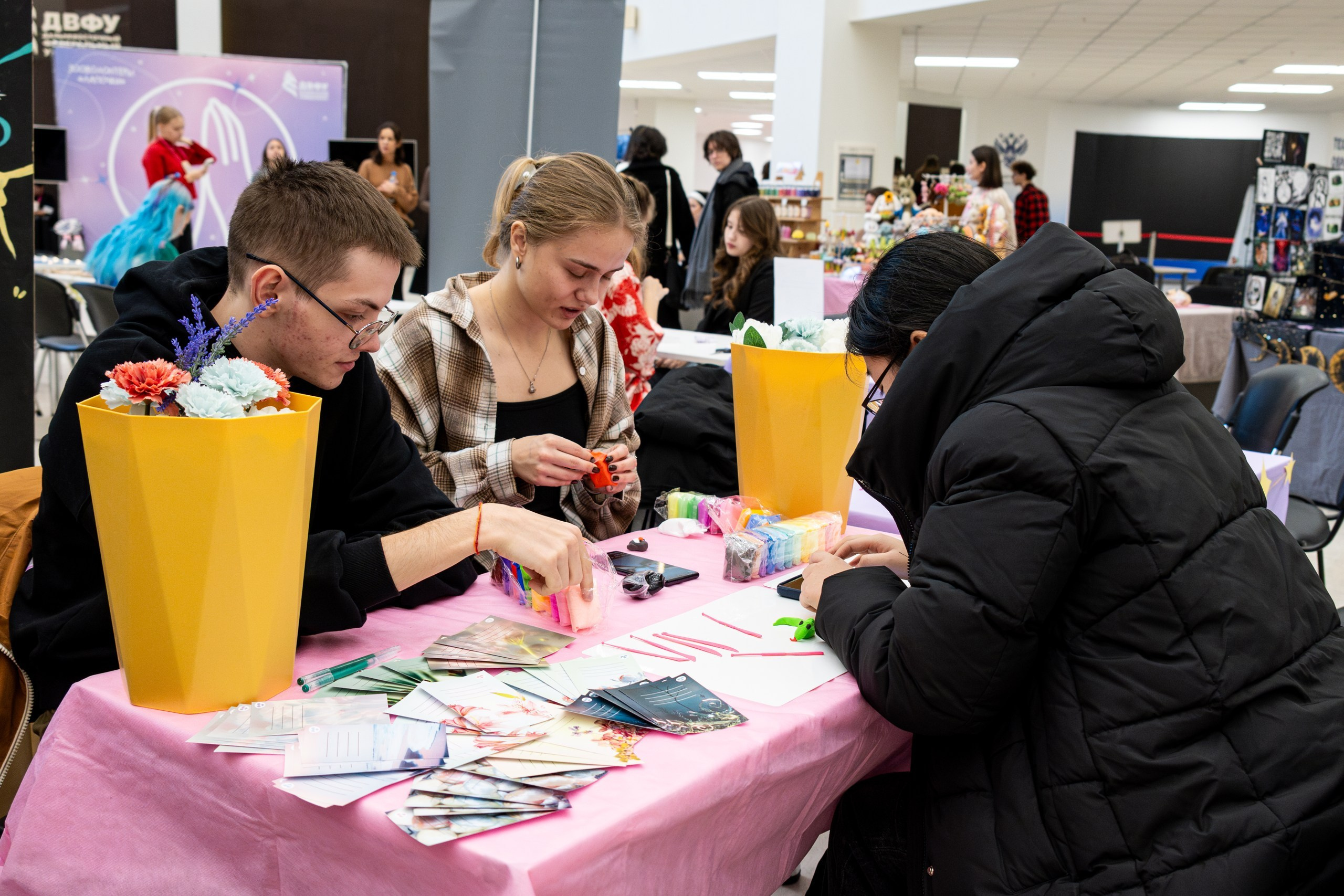 Благотворительная ярмарка «ЯрМУРка гав-версия». Репортажный и портретный фотограф во Владивостоке Денис Седов