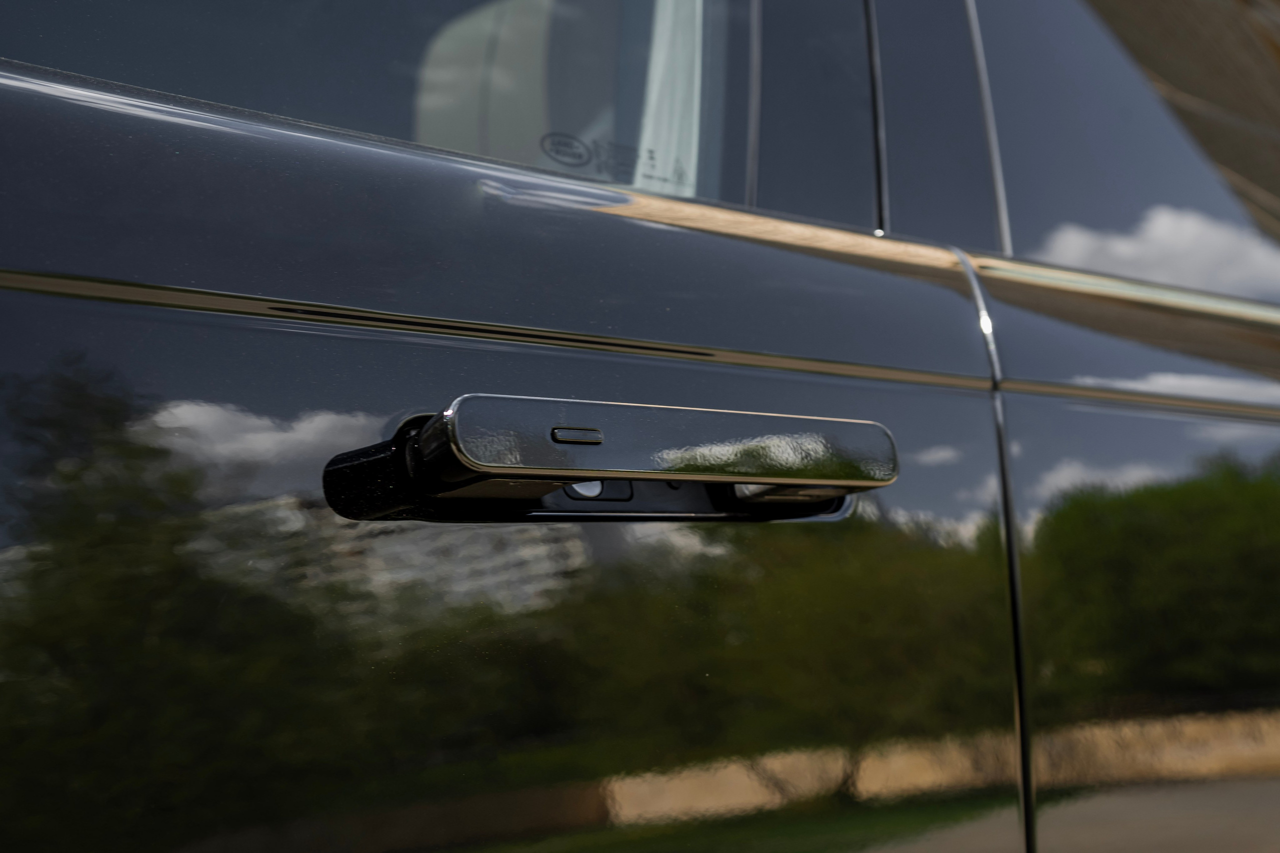 Range Rover P530