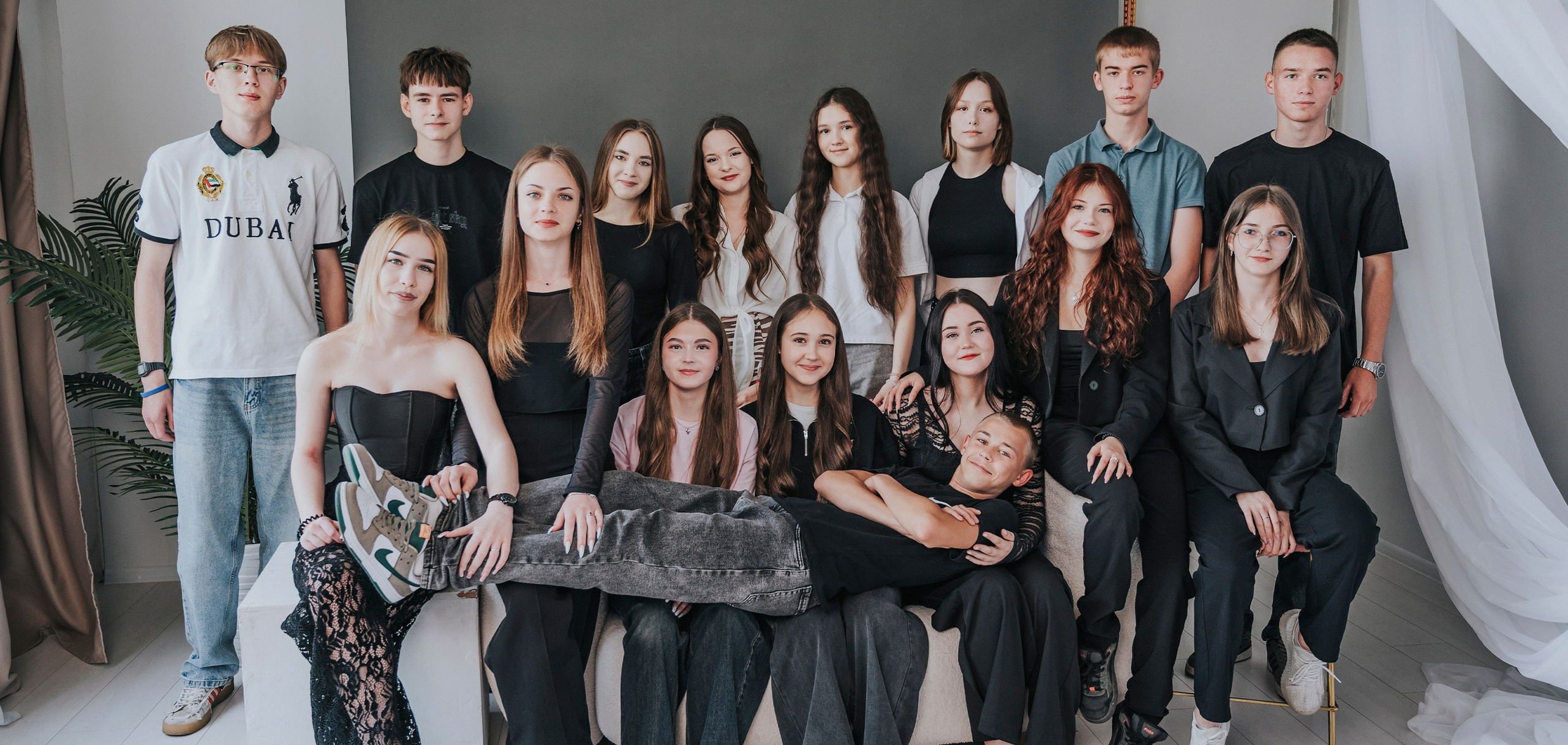 Выпускные альбомы и Школьный фотограф в Алексеевке, Бирюче, Красном