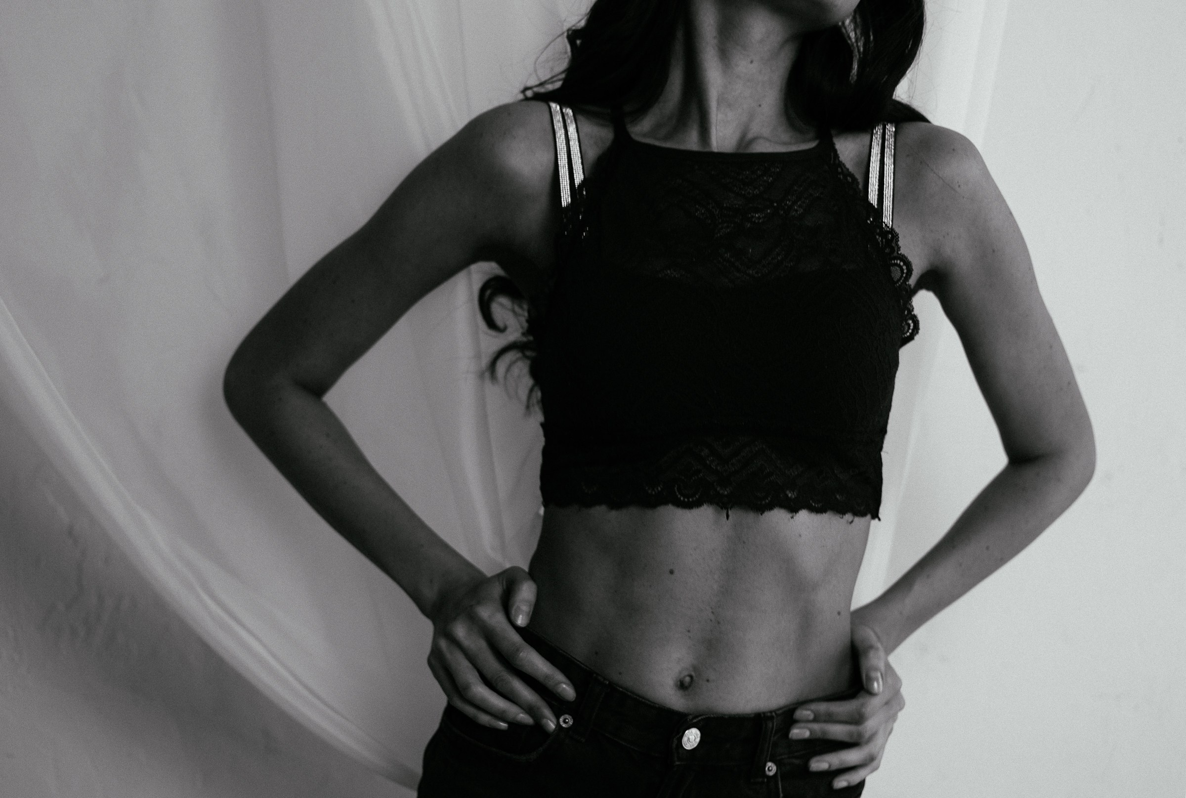 ЖЕНСКИЕ ПОРТРЕТЫ СТУДИЯ 2025. Фотограф Красноярск съемки лавстори, фотосессия в студии, портретная съемка, творческие фотосессии