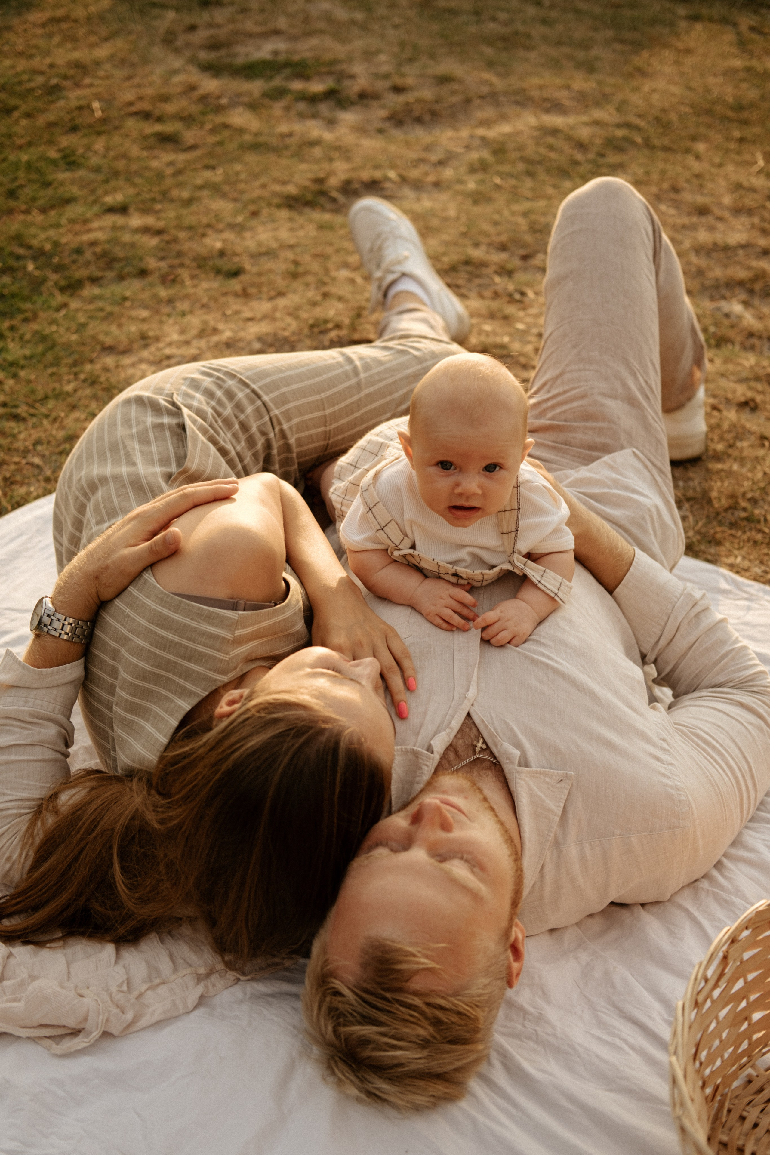 Лиза, Нина, Денис. Главная