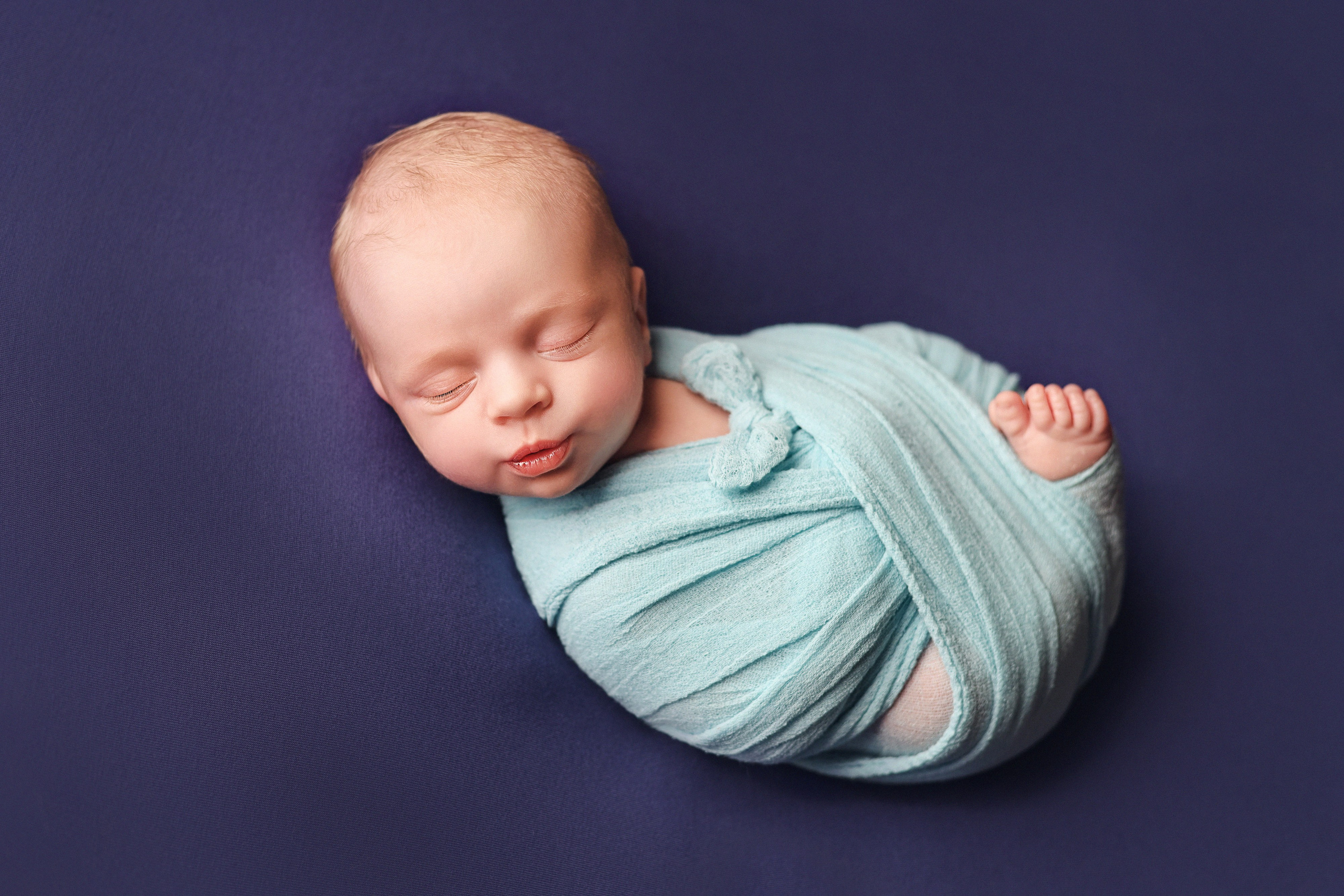 Новорожденные. Семейный фотограф и фотограф новорожденных в Санкт-Петербурге Алевтина