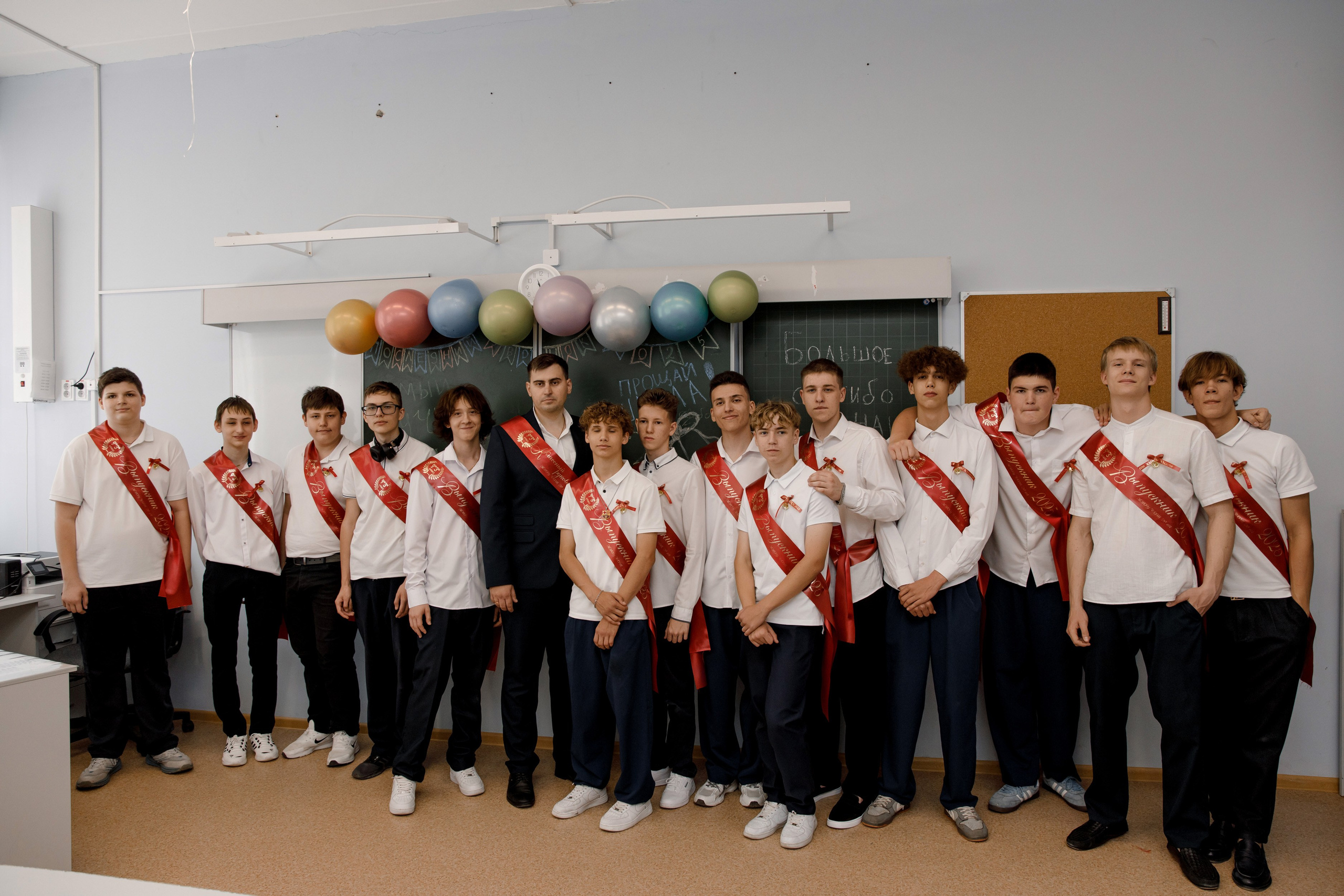 Школа 107 г. Краснодар. Выпускные альбомы в Краснодарском крае