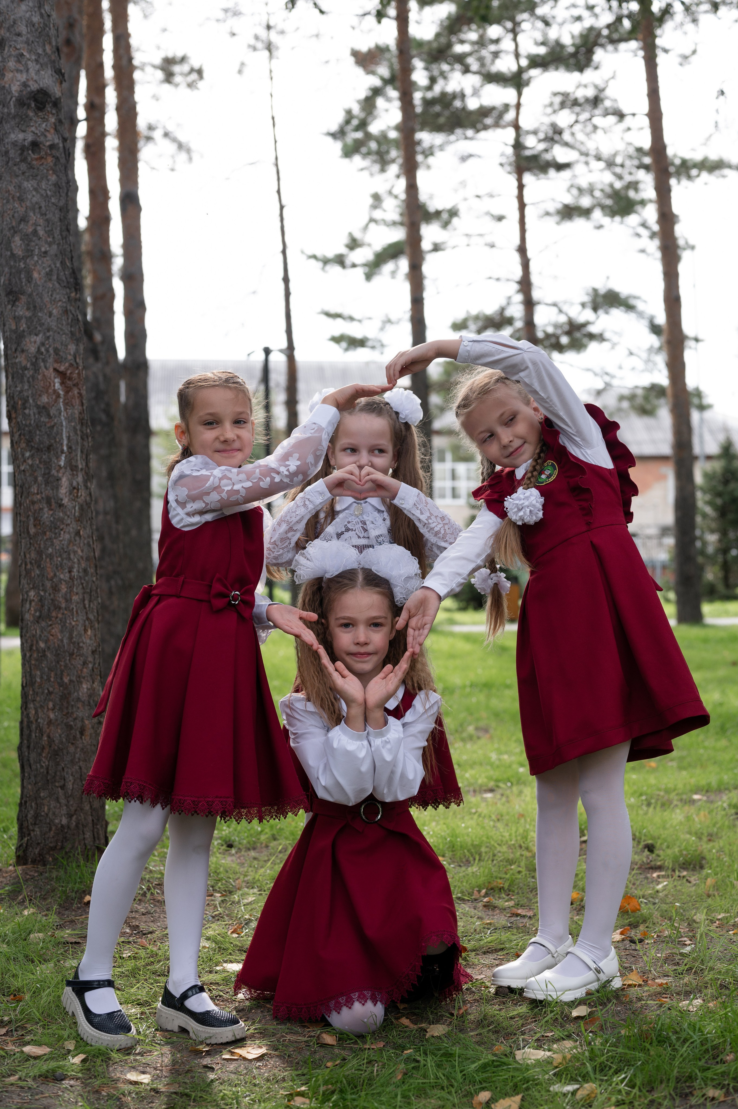 1 сентября 16 гимназия 2 класс (линейка + в классе+ на улице). Фотограф новорожденных, семейный детский в Тюмени Татьяна Морозова