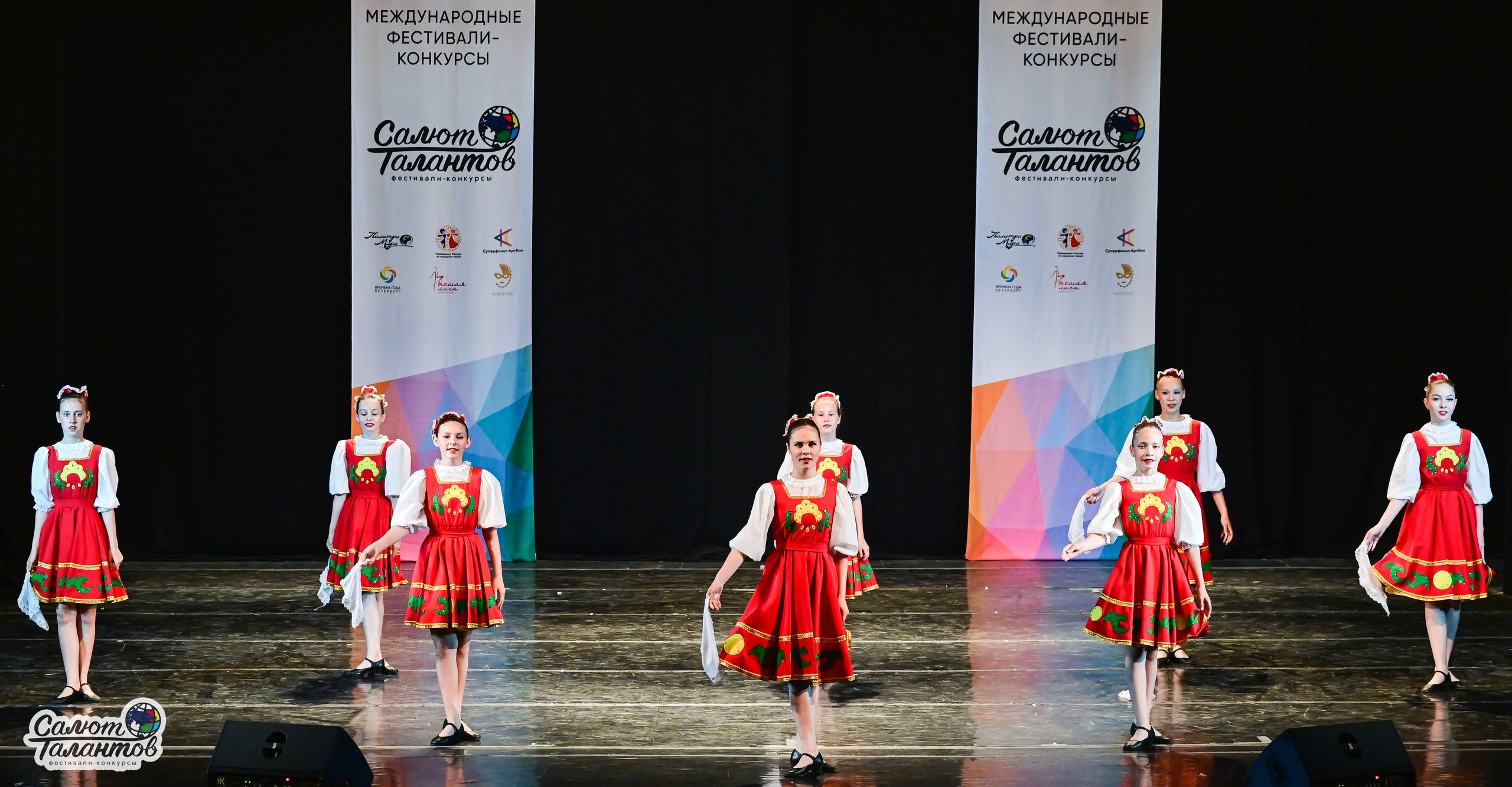 14.06.2025 «Салют Талантов» 41-й Международный фестиваль-конкурс «МОСКВА ВЕРИТ ТАЛАНТАМ» г. Москва. Медиастудия Фото Концепт