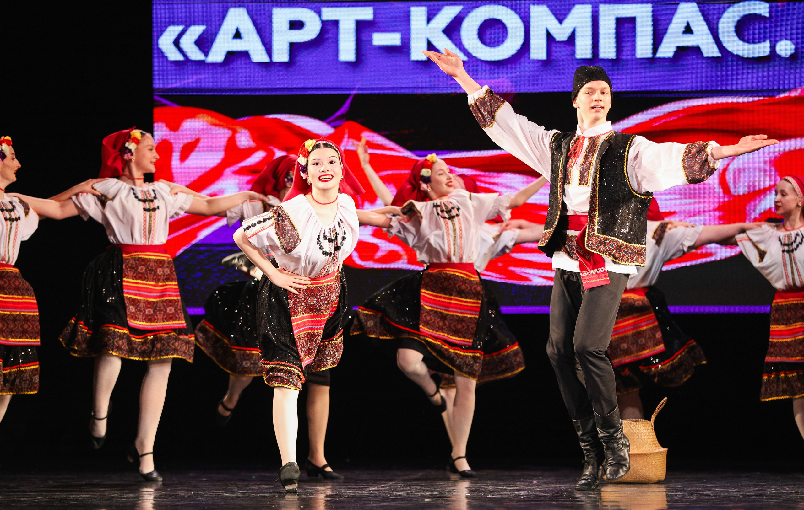 06.04.2025 Фестиваль хореографического искусства «АРТ-КОМПАС. УРАЛ» г. Екб. Медиастудия Фото Концепт