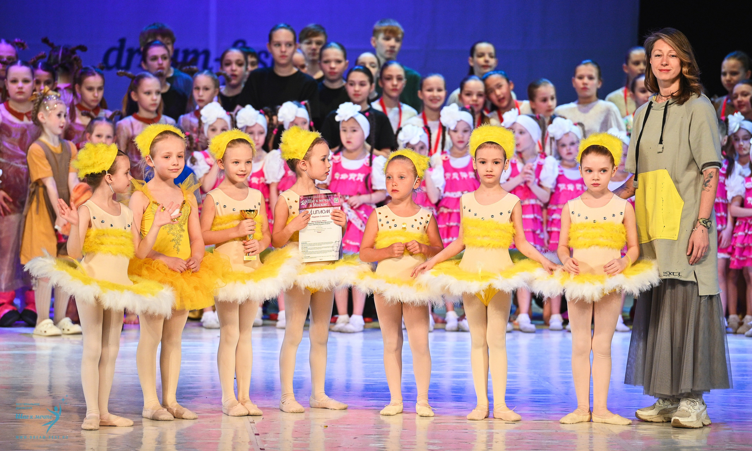 12.04.2025 Фестивальное движение «Шаг к мечте» г. Москва. Медиастудия Фото Концепт