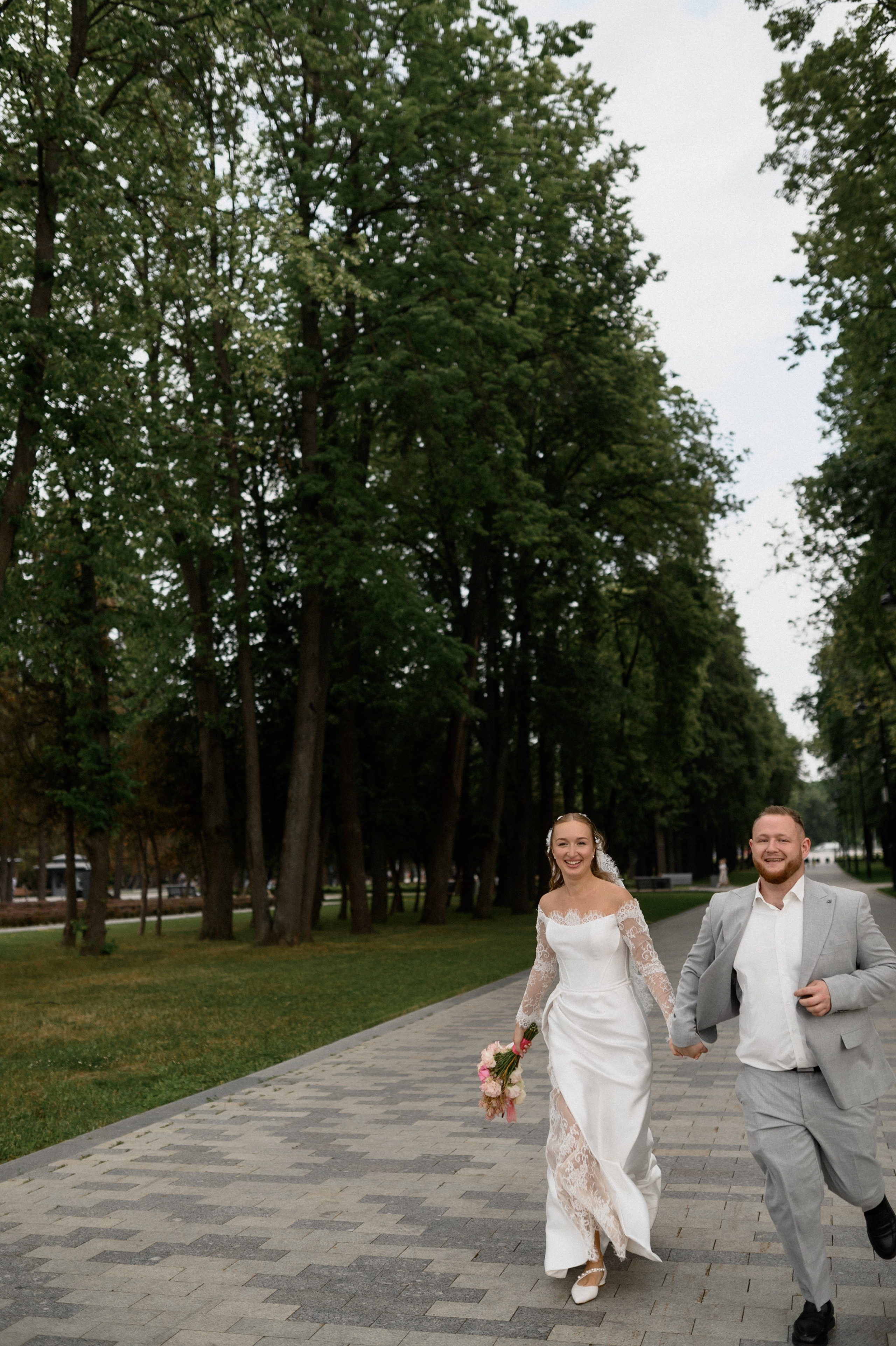 Денис и Даша. Северный речной вокзал. Семейный и свадебный lifestyle-фотограф в Москве Мария Петрова