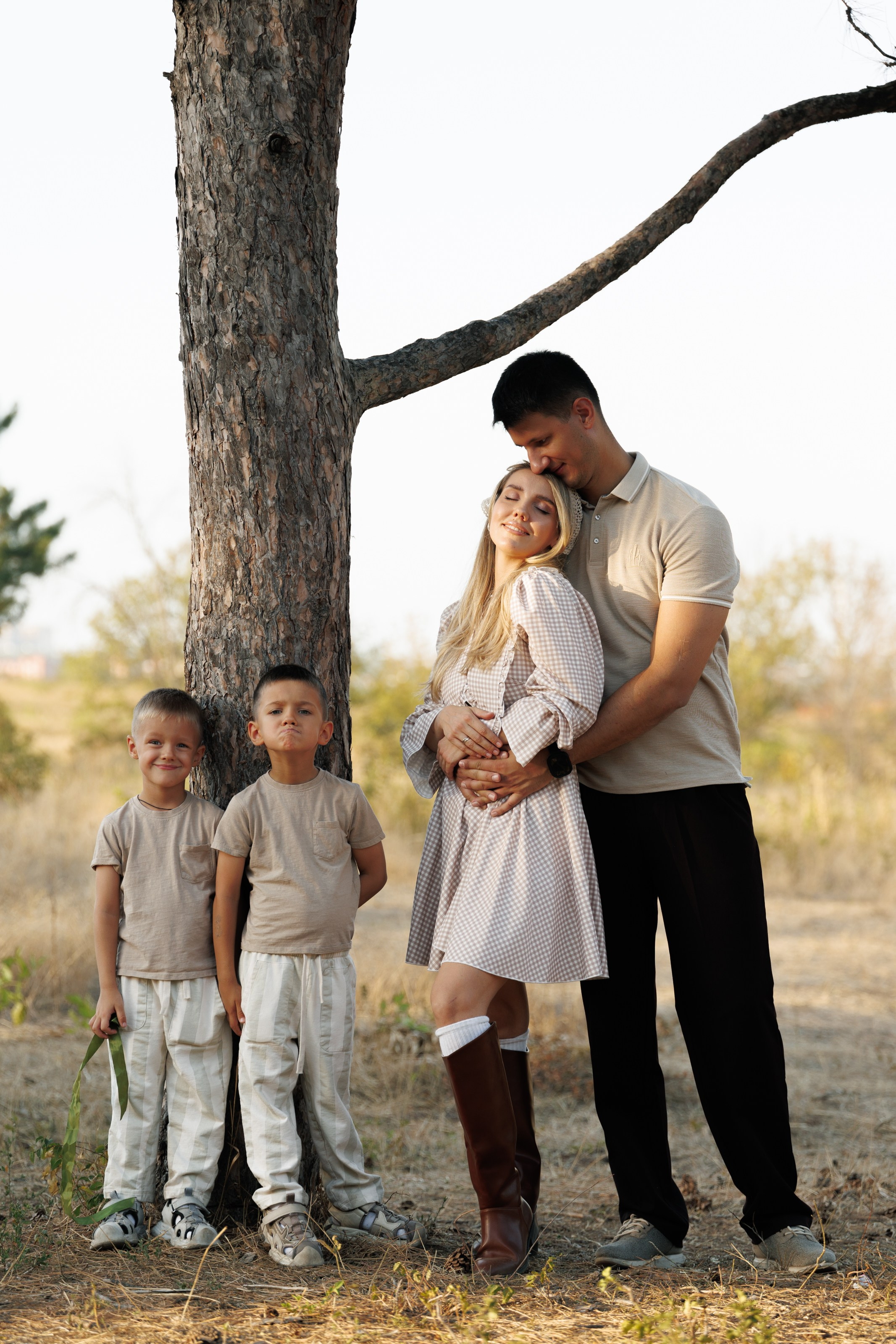 Дмитрий, Евгения, Мотя и Тима. Свадебный фотограф в Ростове — на — Дону Александра Пивоварова