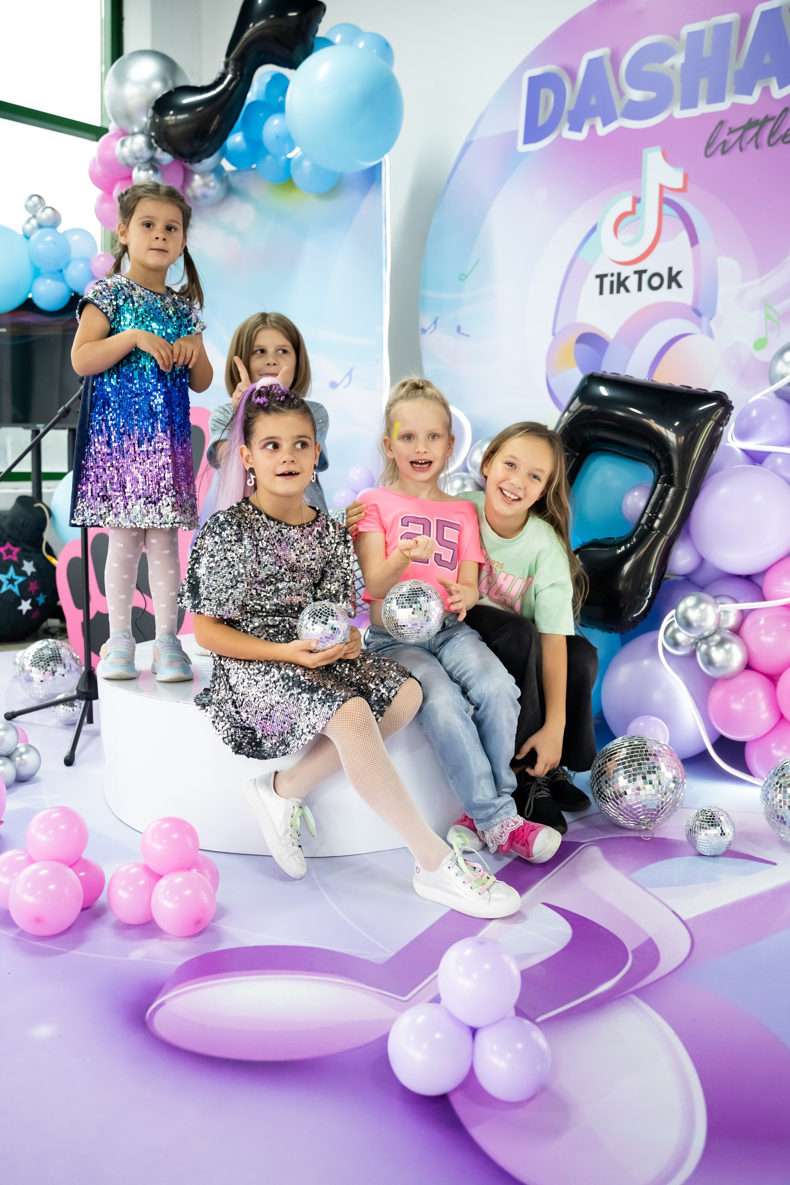 Tik Tok вечеринка. Фотограф в Одинцово, Москве