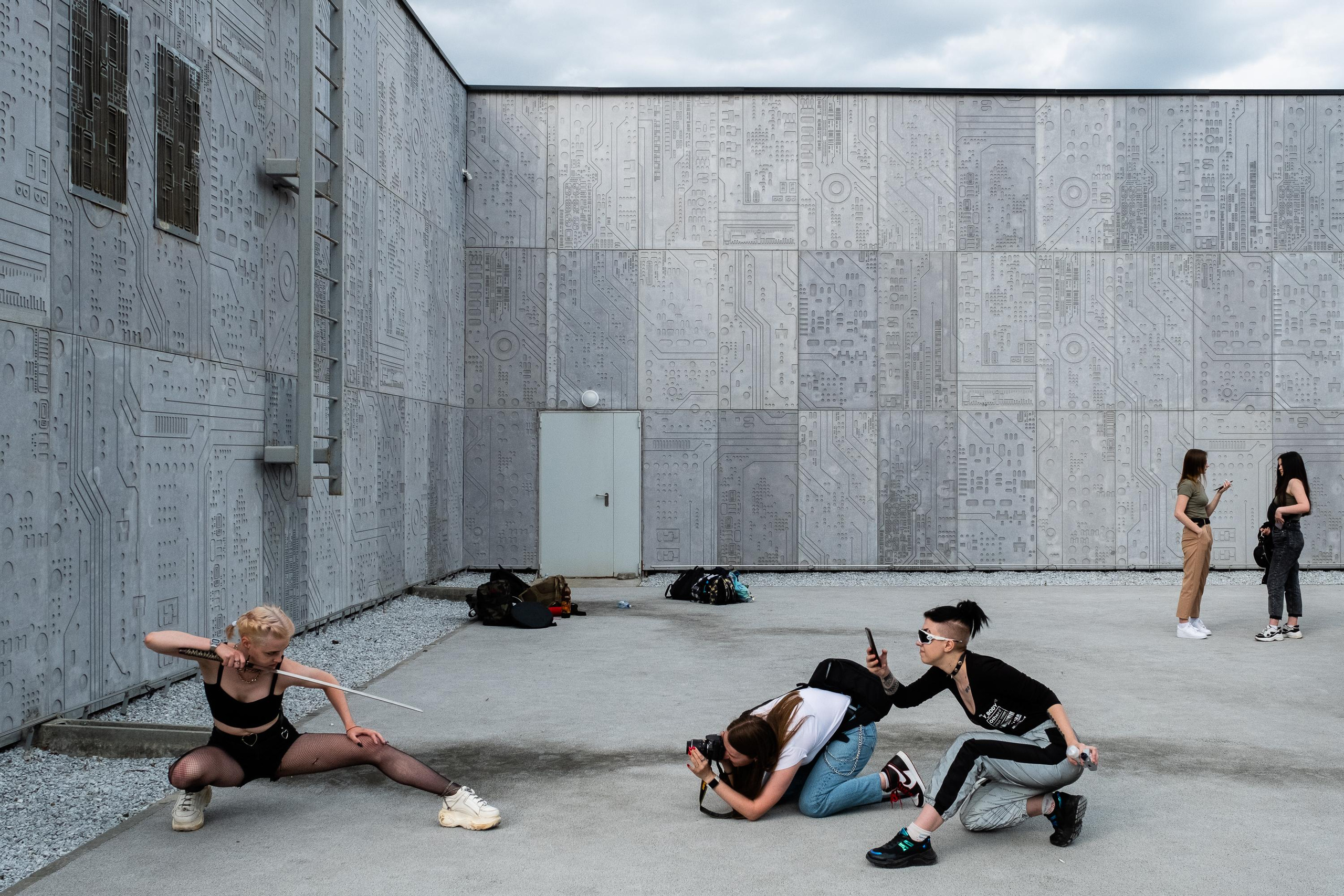 Singles. Street Art photographer Denis Karasev