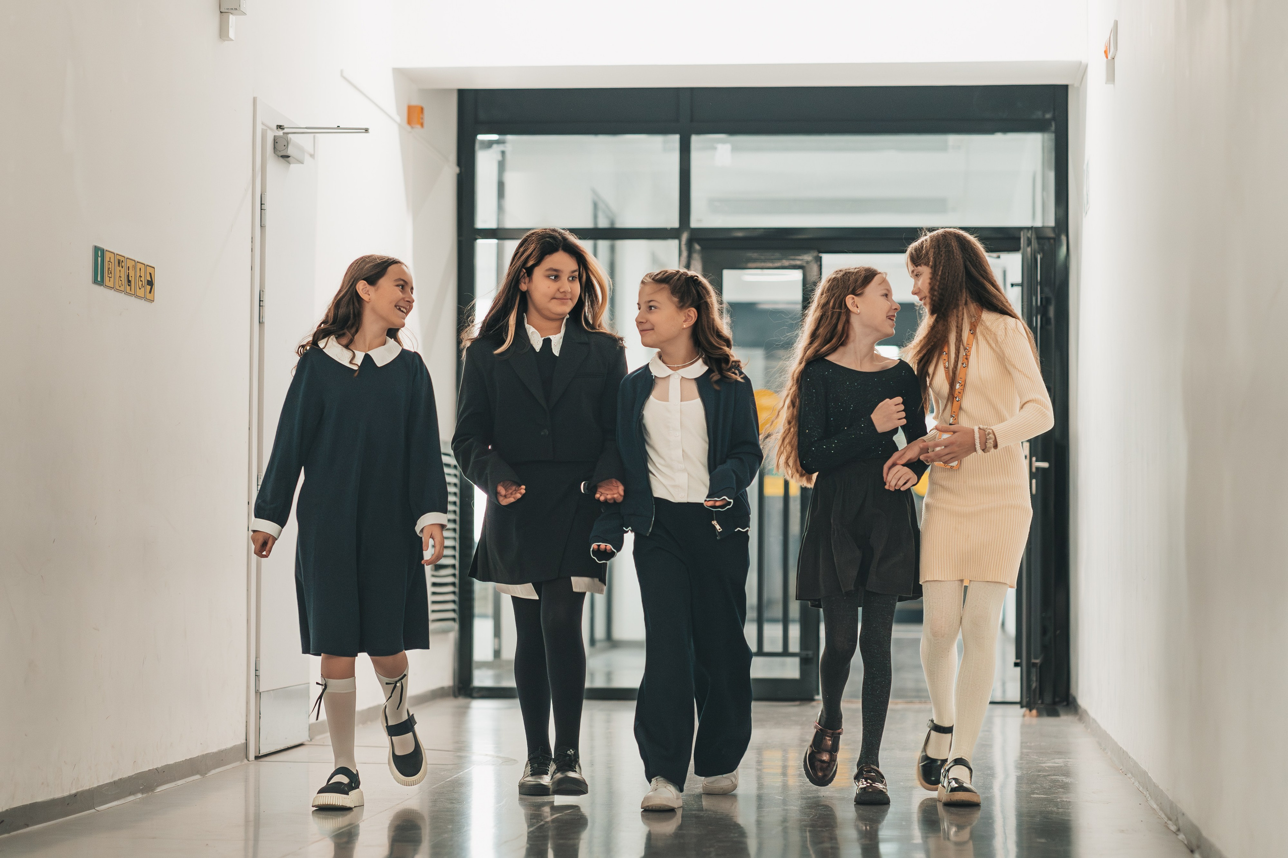 4 класс. Школьные альбомы и альбомы для детского сада. Юлия Осипова. Москва