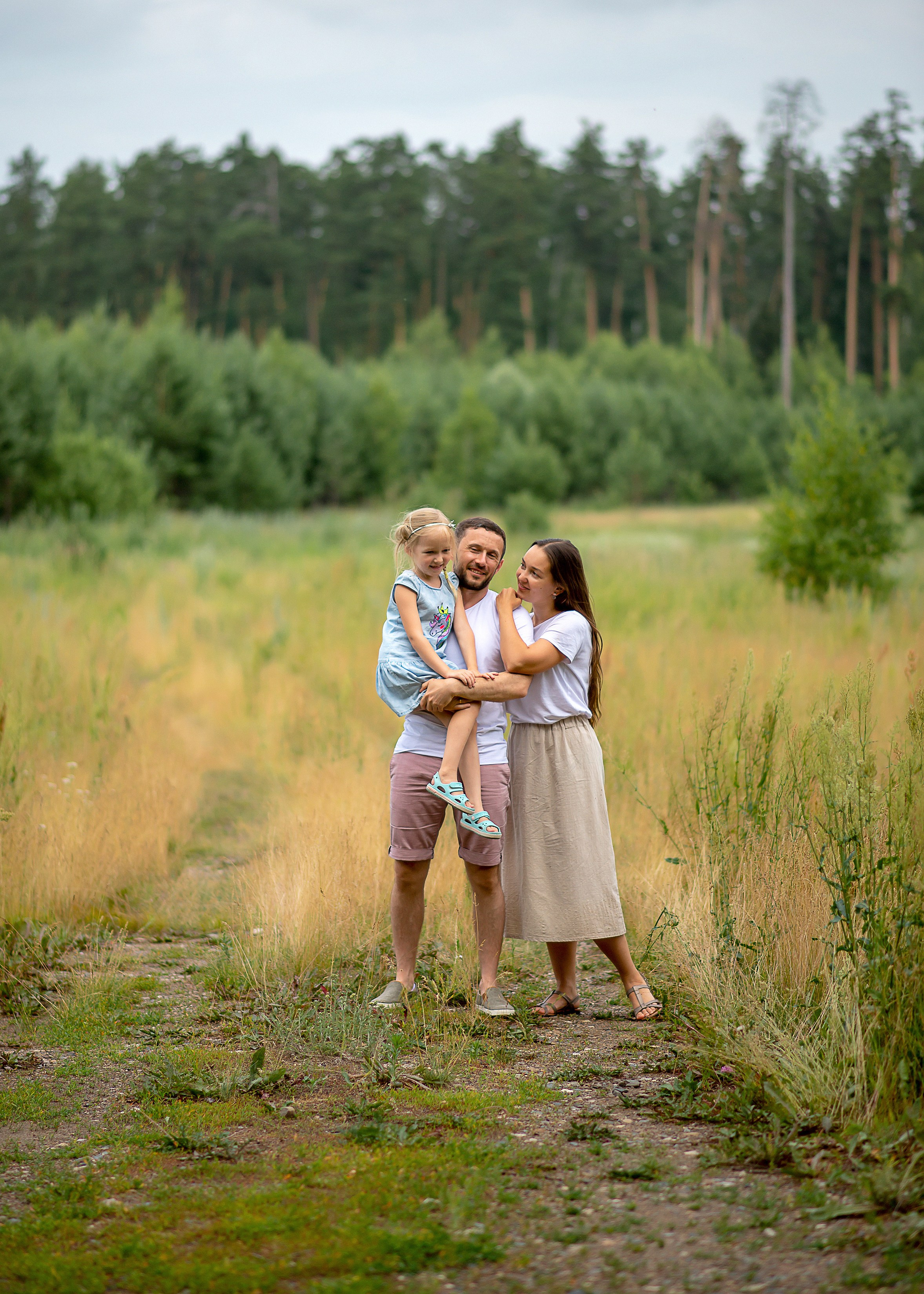 Адель и Юлия. Семейная история. Фотограф в Казани Надежда Вальшина. Свадебные, семейные, детские, индивидуальные фотосессии