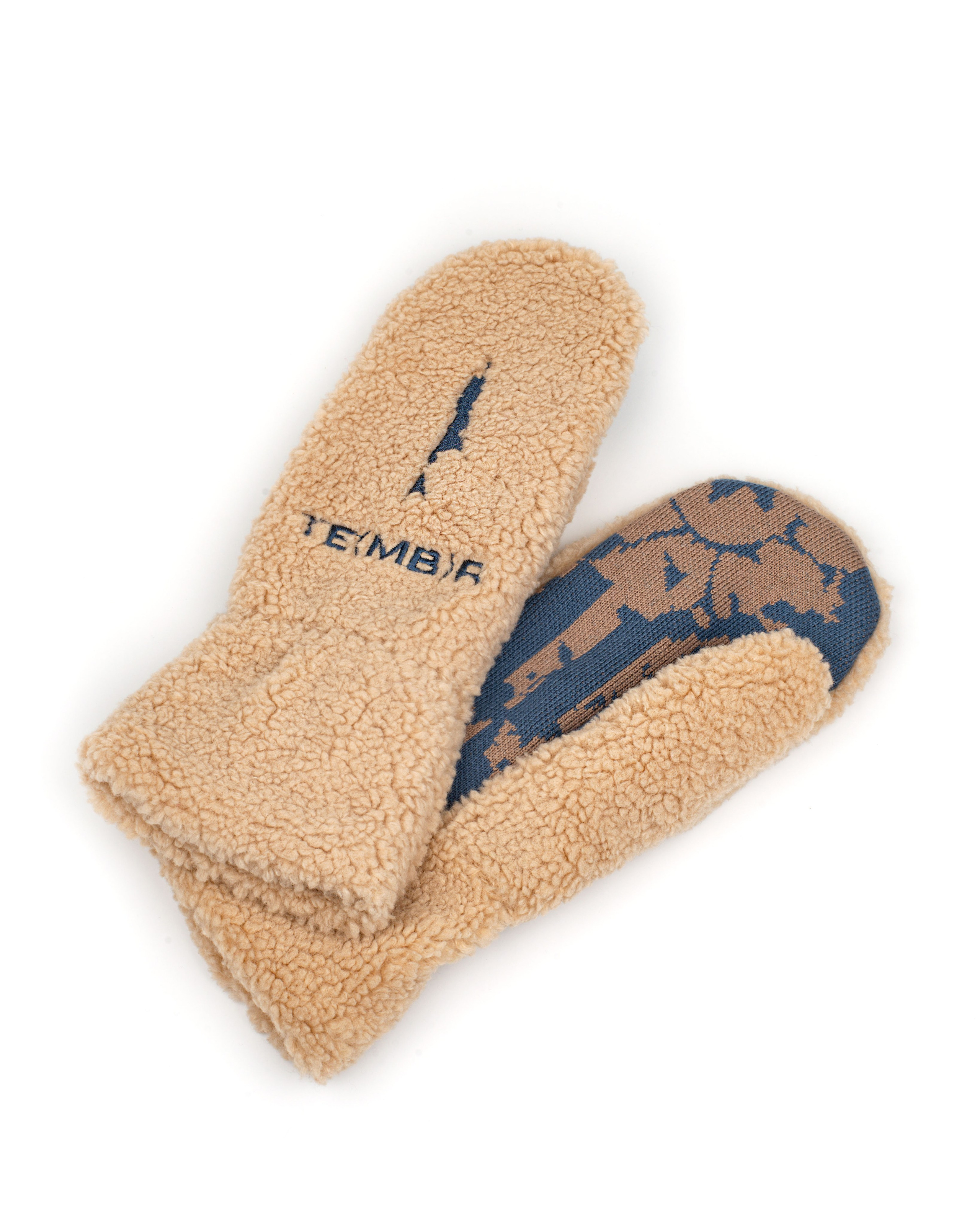 Предметная съемка. Варежки. MaraClub Foto предметное фото для сайта и маркетплейсов в Москве и области