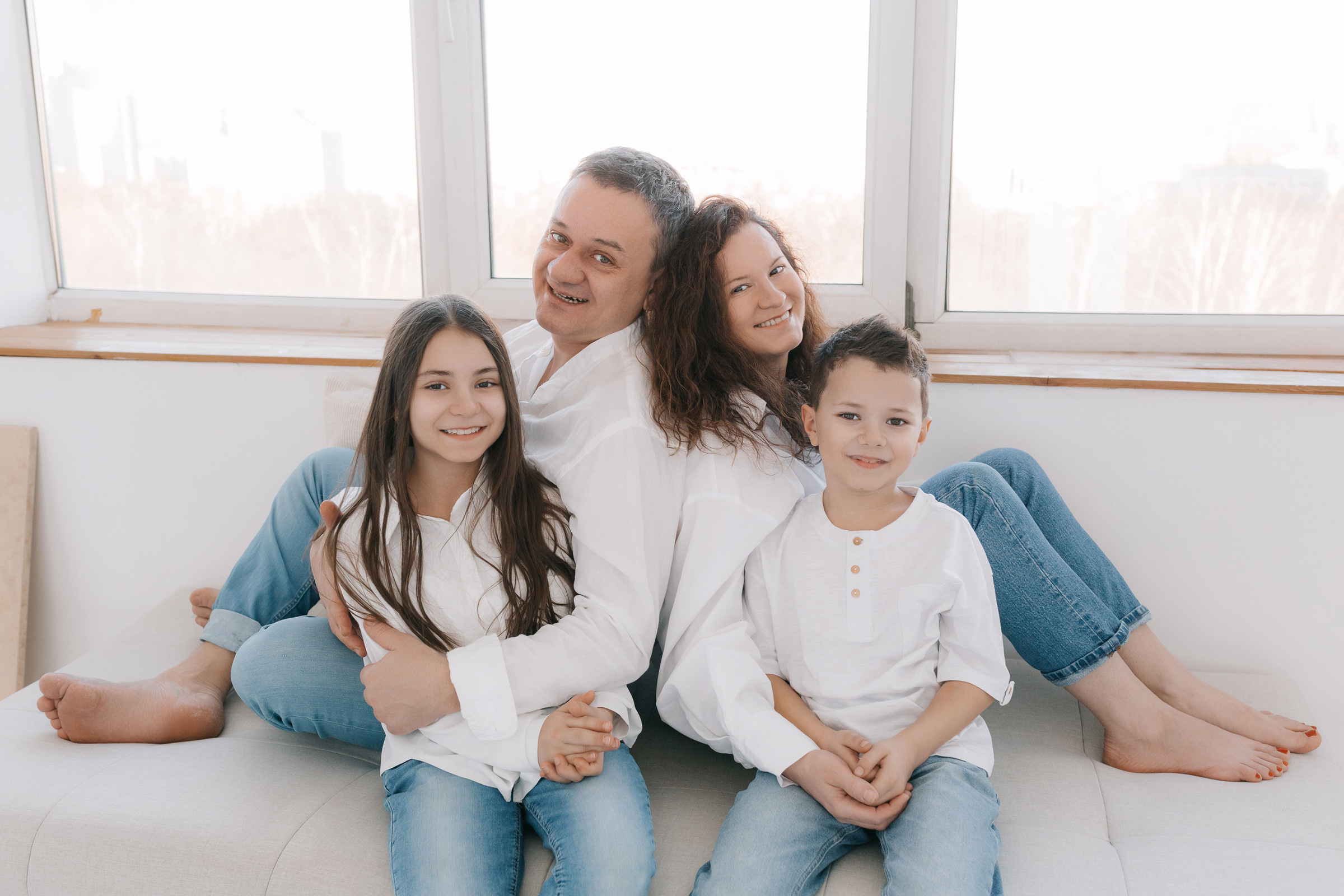 Семейная фотосессия. Семейный фотограф Екатеринбург. Новогодние семейные фотосессии.