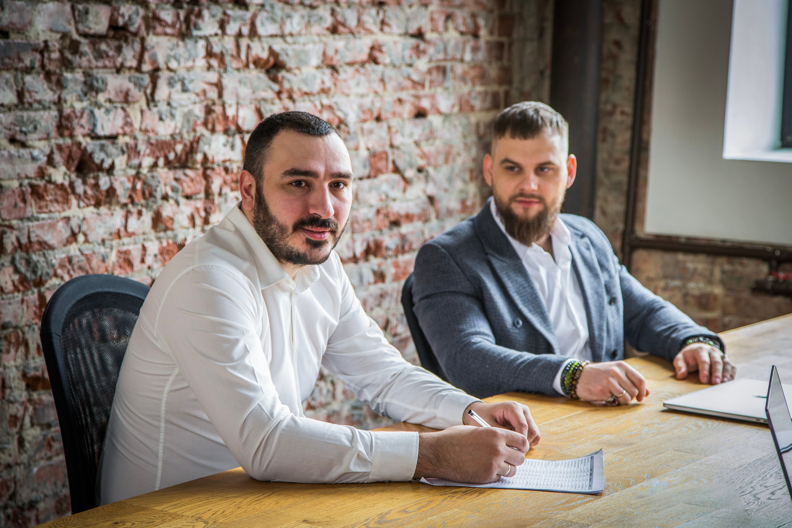 Фотосессия для бизнеса, контент для соцсетей, фото сотрудников. Свадебная, репортажная и бизнес съёмка в Ростове-на-Дону