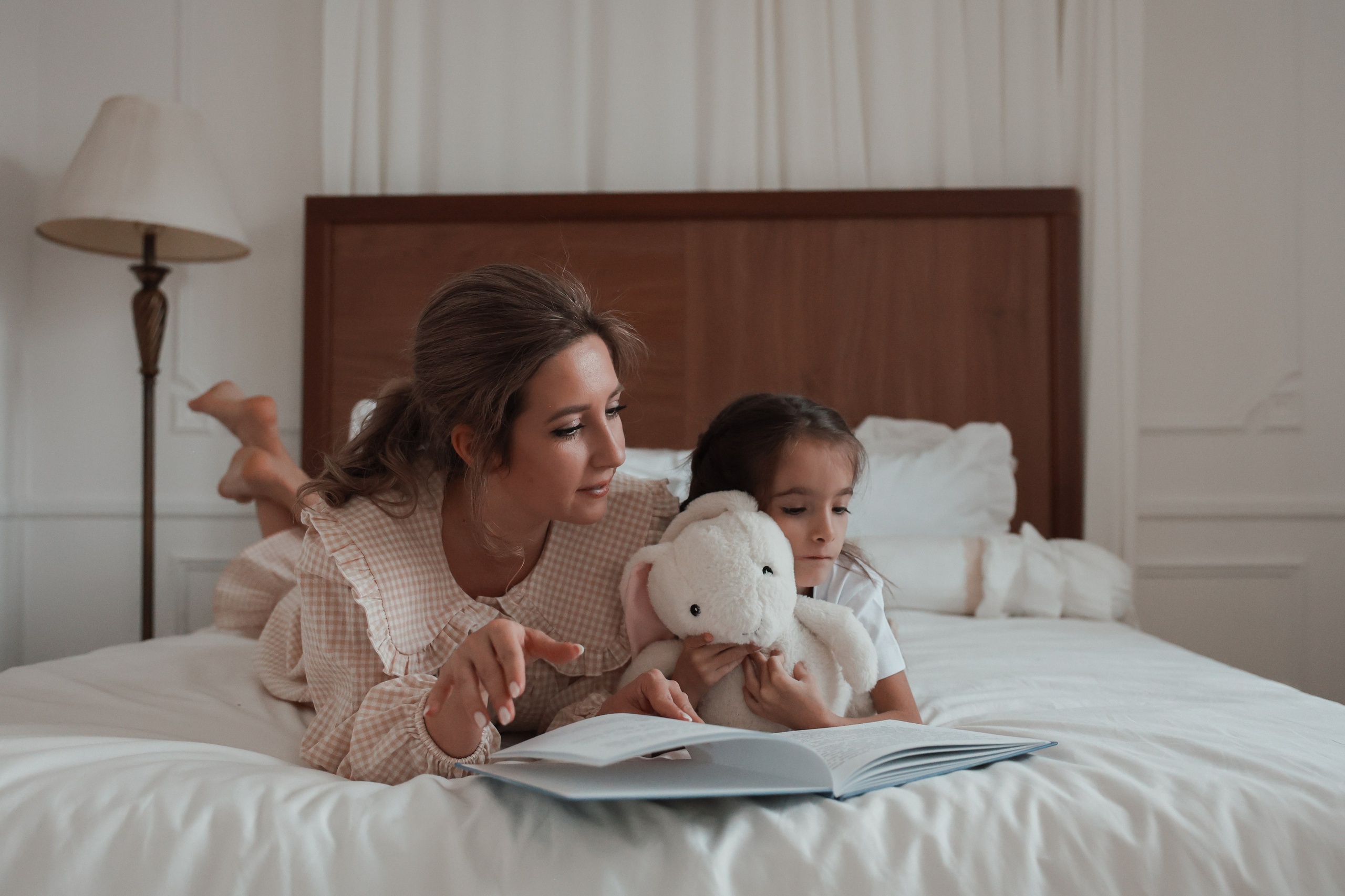 Рождественская история. Яна и Ева. Ваш семейный newborn и lifestyle фотограф в СПБ Наталья Журавлева