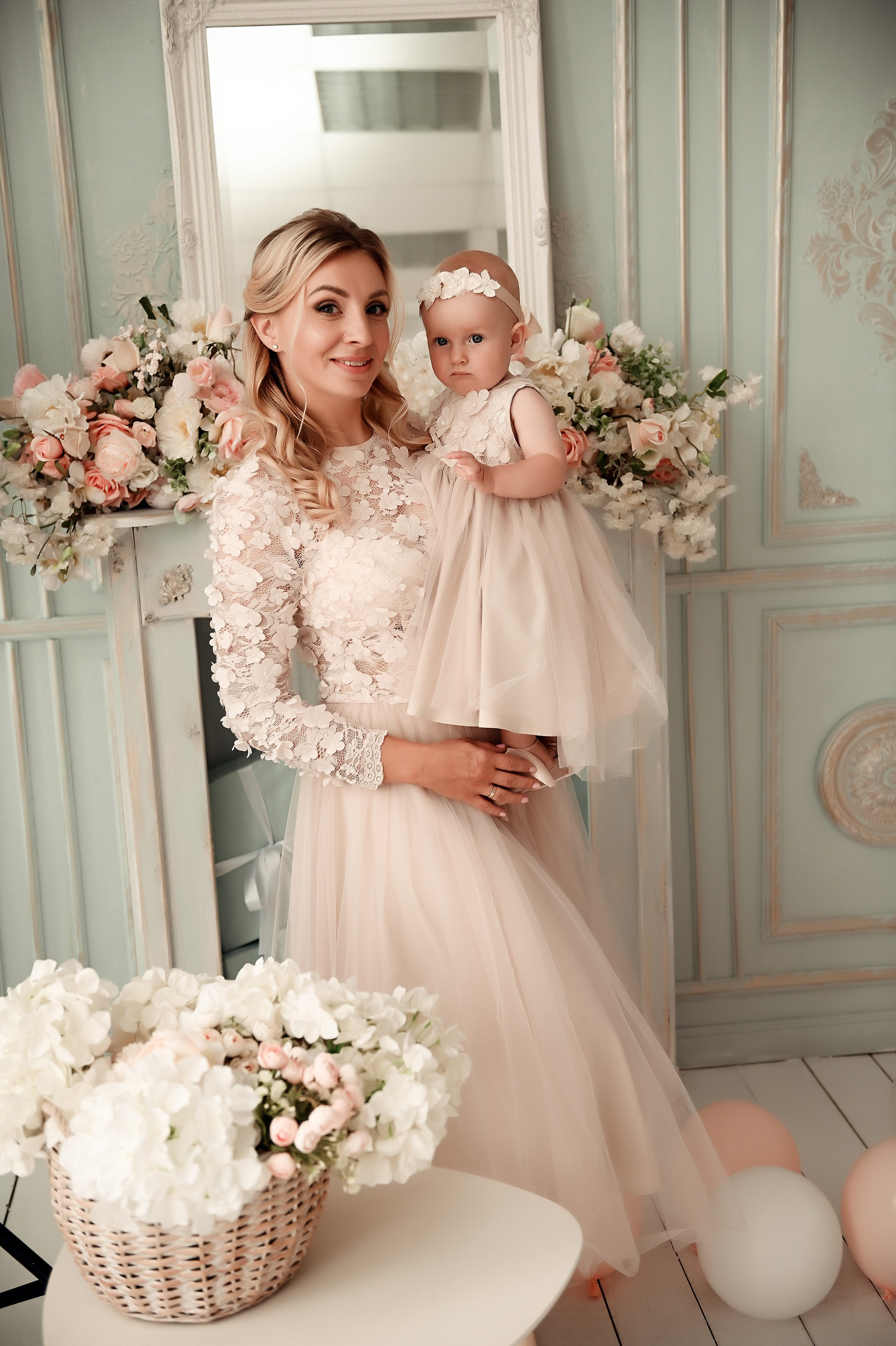 Семейная на 1 годик. Свадебный, семейный, детский, контент фотограф в Омске Максим Ильин