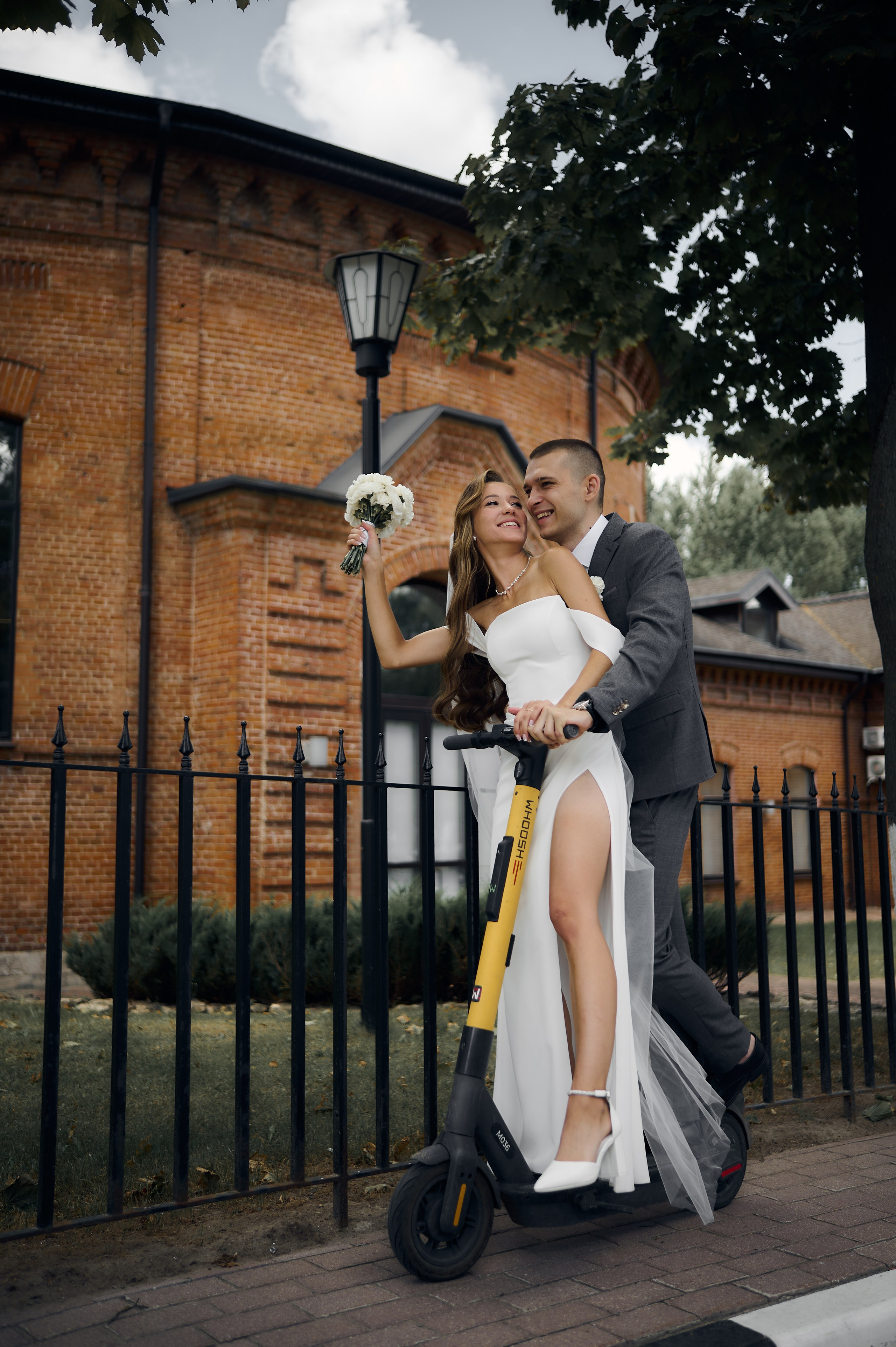 Свадебная фотосессия в Платоновском парке Тула. Свадебный фотограф в Туле Никита Беляев