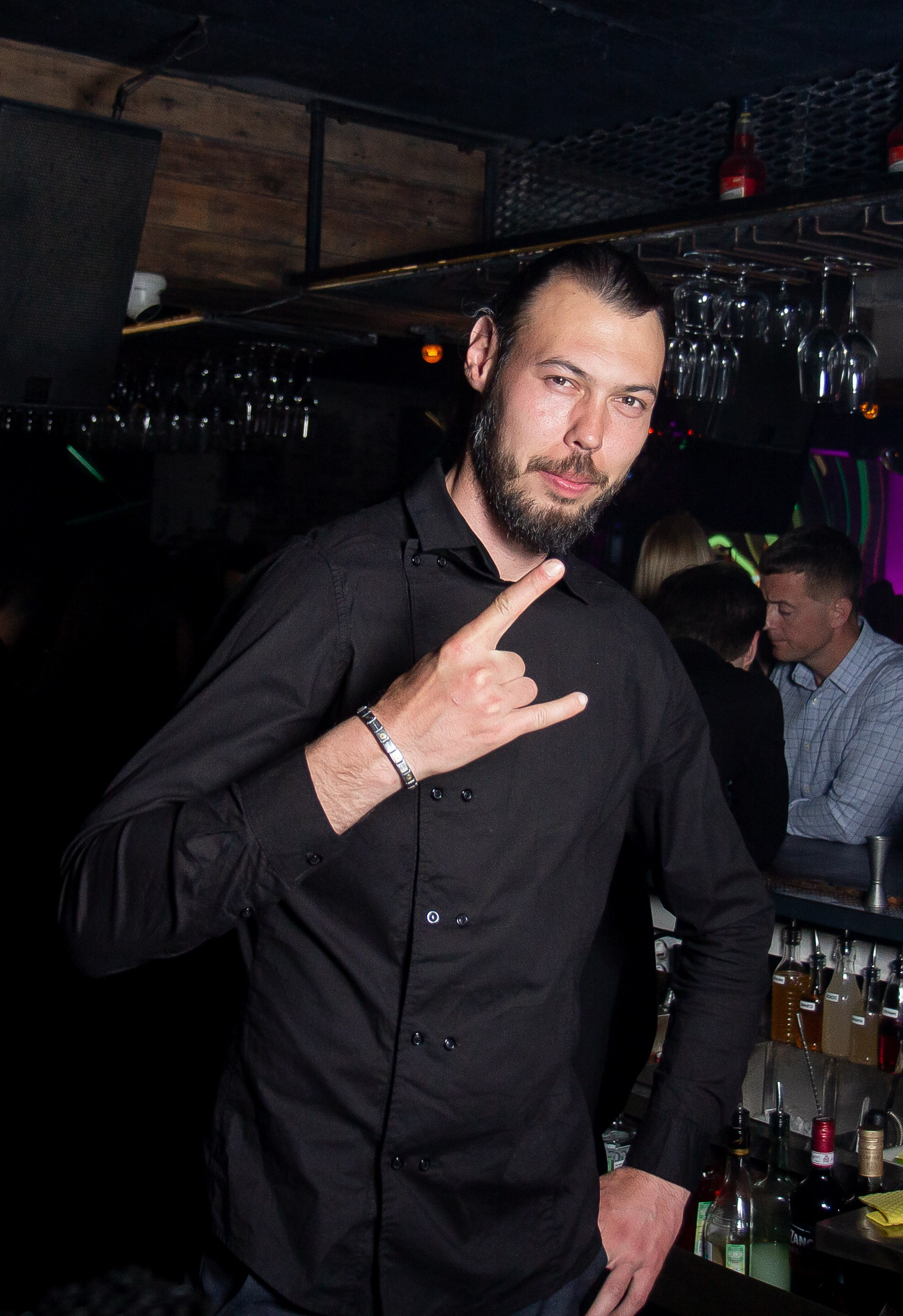 Концерт VA.NO | QUEST PISTOLS SHOW. Репортажный фотограф в Ялте Алексей Семёнов