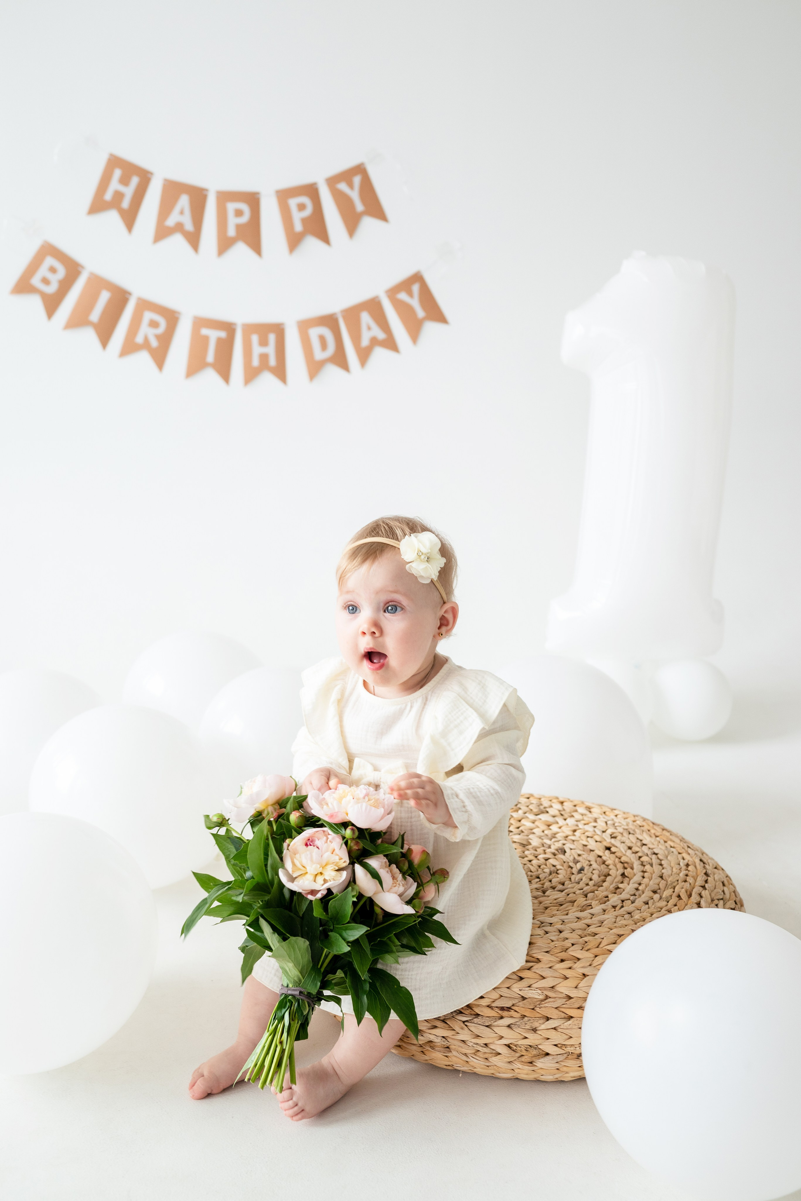 Фотосессия малышей годовасиков в Каменске-Шахтинском и Ростове. Фотограф в Каменске-Шахтинском Ольга Сагал