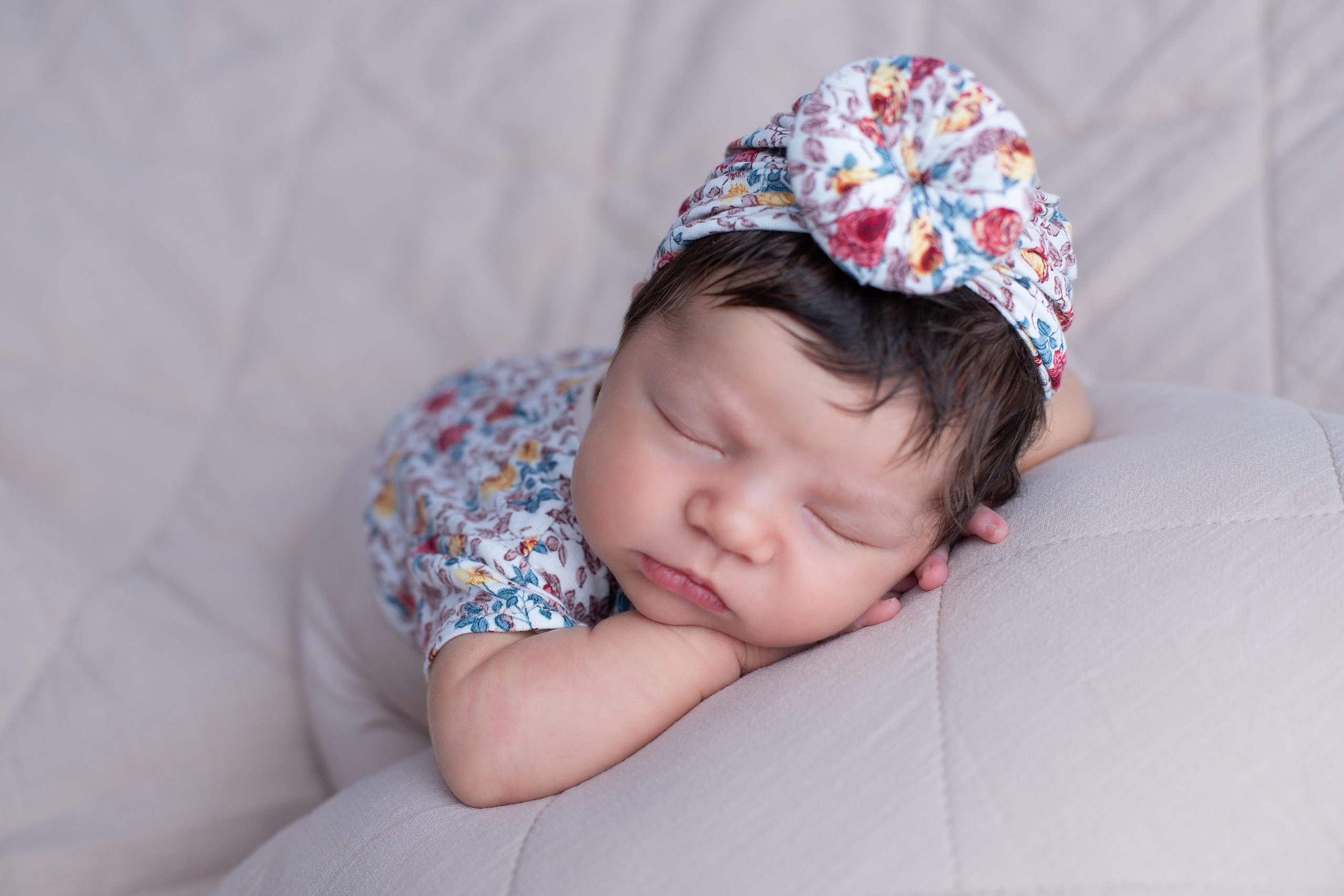 Новорожденные. Фотограф новорожденных в Губкинском Алена Аввакумова