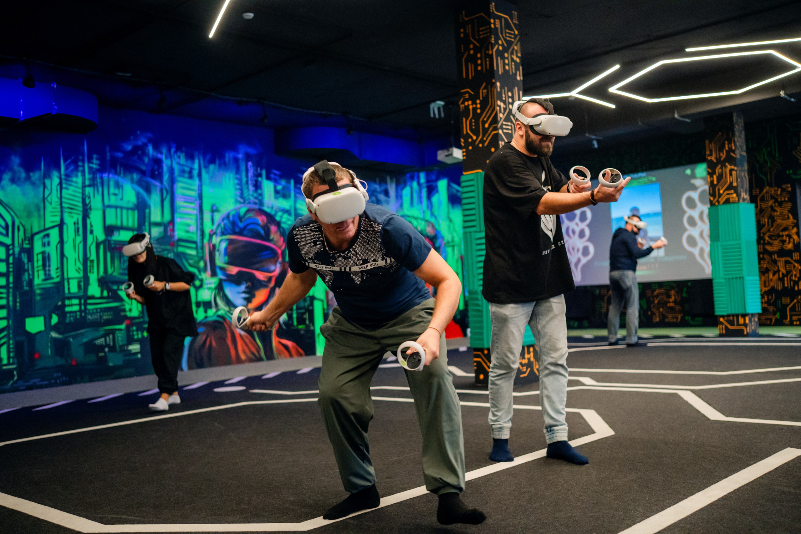 VR (September-October 2024). Felixtones