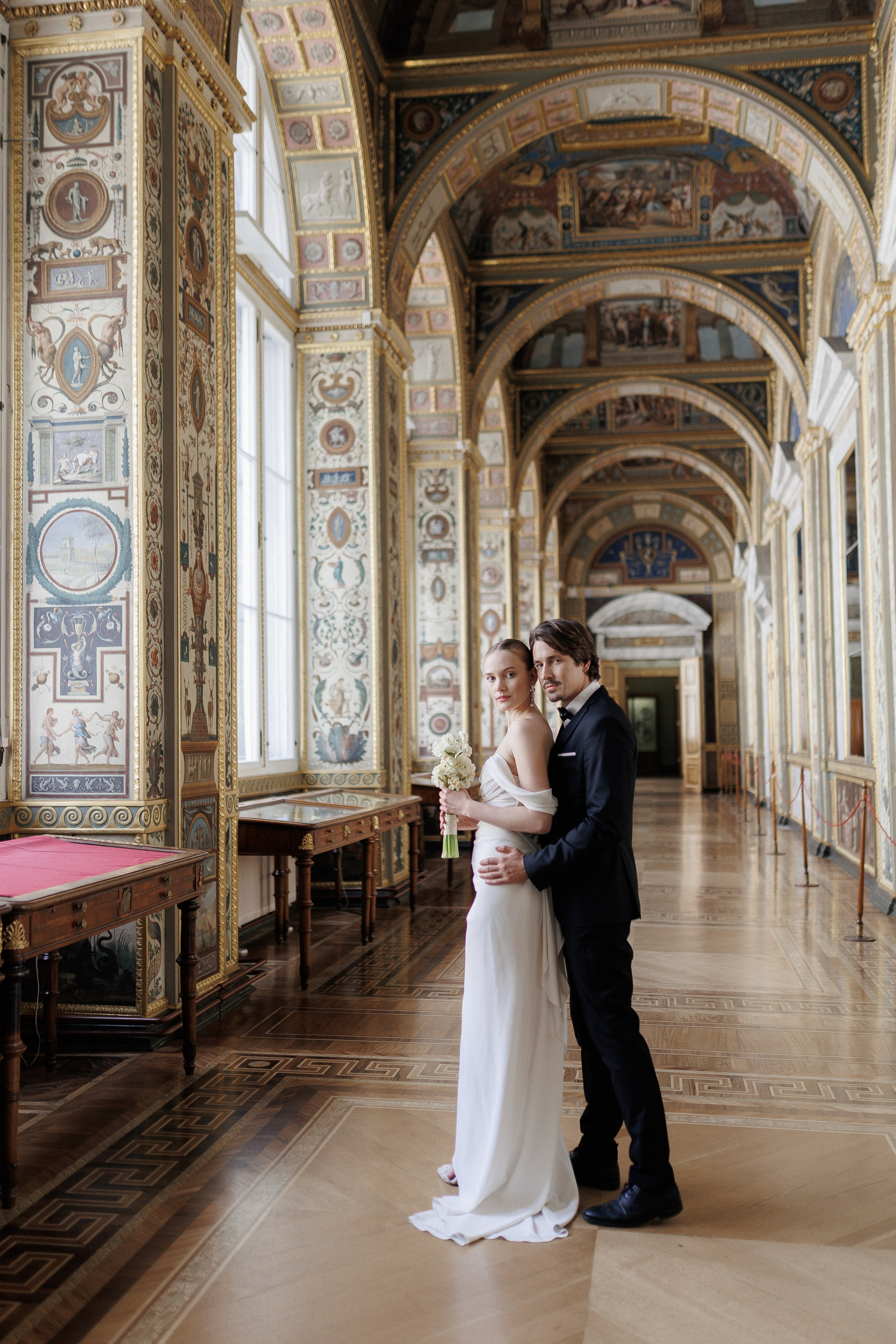 ···. Свадебный фотограф в Санкт-Петербурге Александра Чукавина
