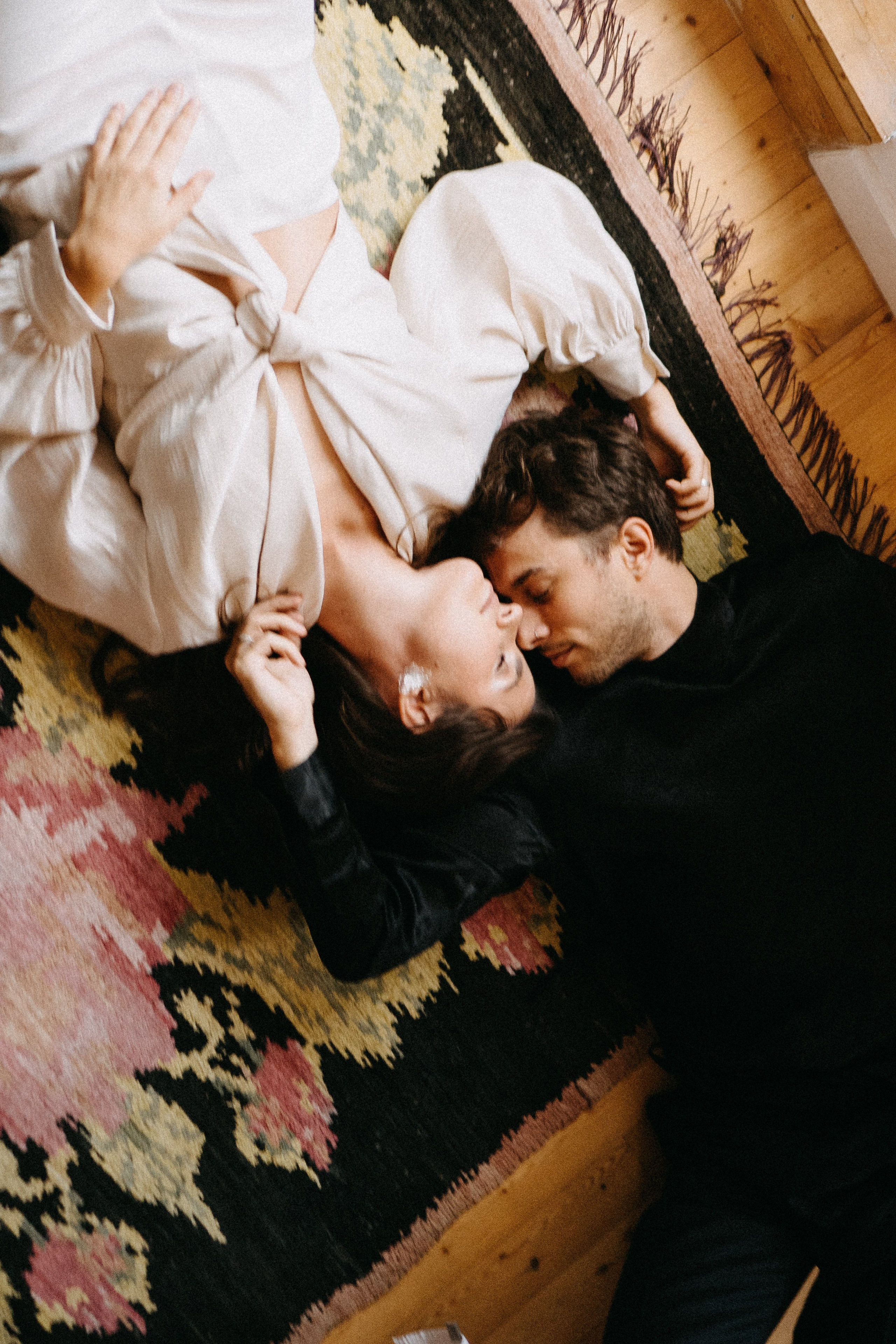 СБОРЫ ЖЕНИХА И НЕВЕСТЫ В УЮТНОЙ КВАРТИРЕ В ЦЕНТРЕ САНТК-ПЕТЕРБУРГА. Профессиональный фотограф, Санкт-Петербург — Виктория Богомолова