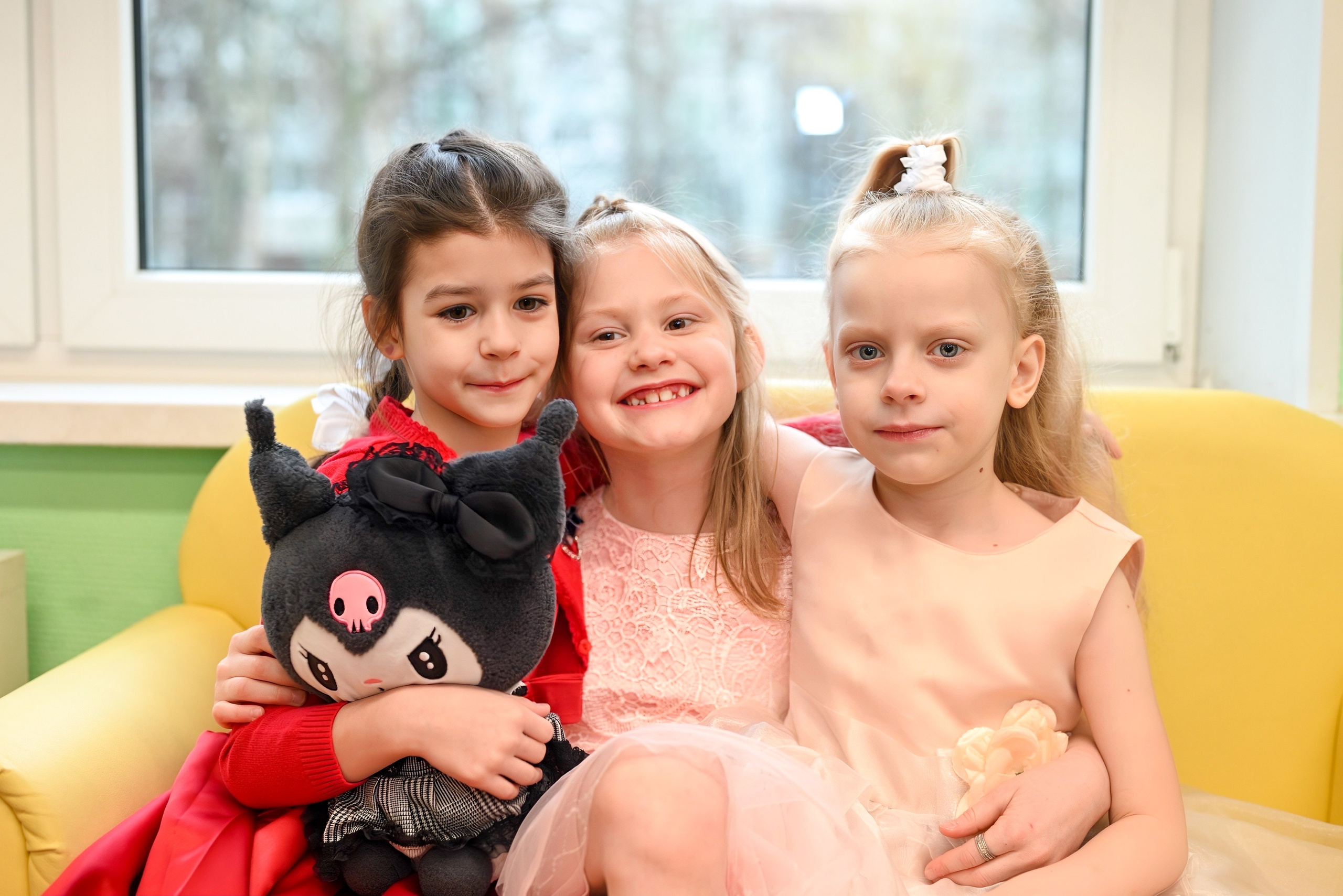 Праздник в группе Цветик семицветик. Семейный и детский фотограф Москва