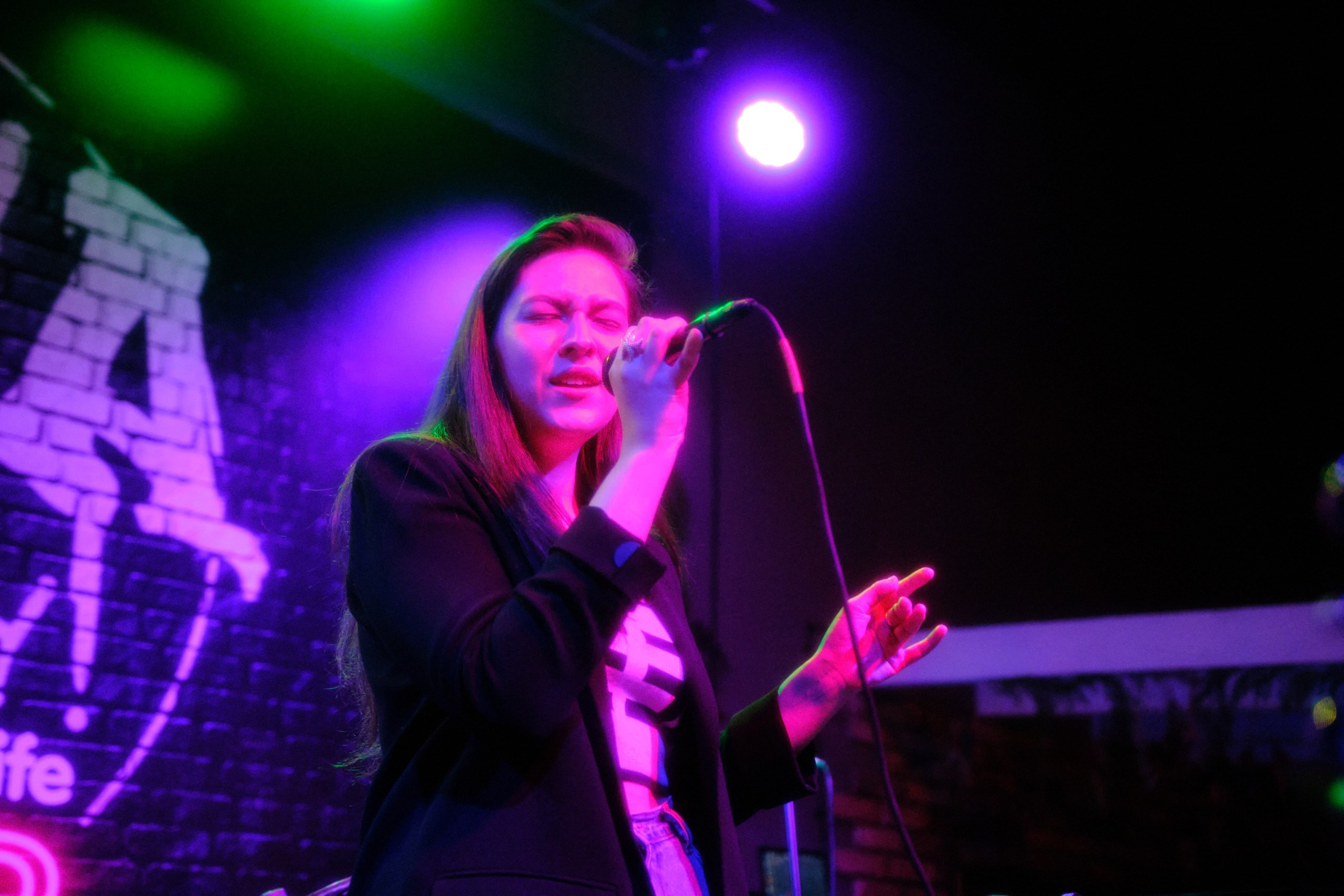 ArtaPub. Антон Ив