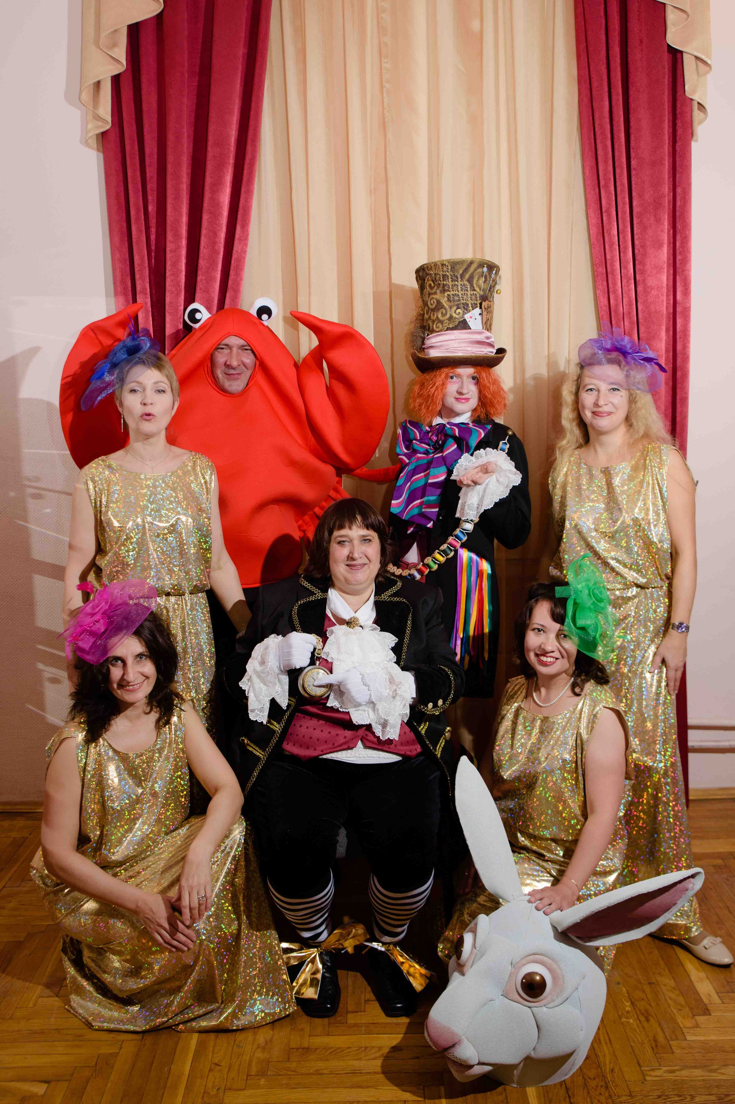 Школьники в стране чудес. Фотосессия в стиле Алисы. 2019 год. Фотограф и видеограф в Москве и Абу Даби Мария Кулагина