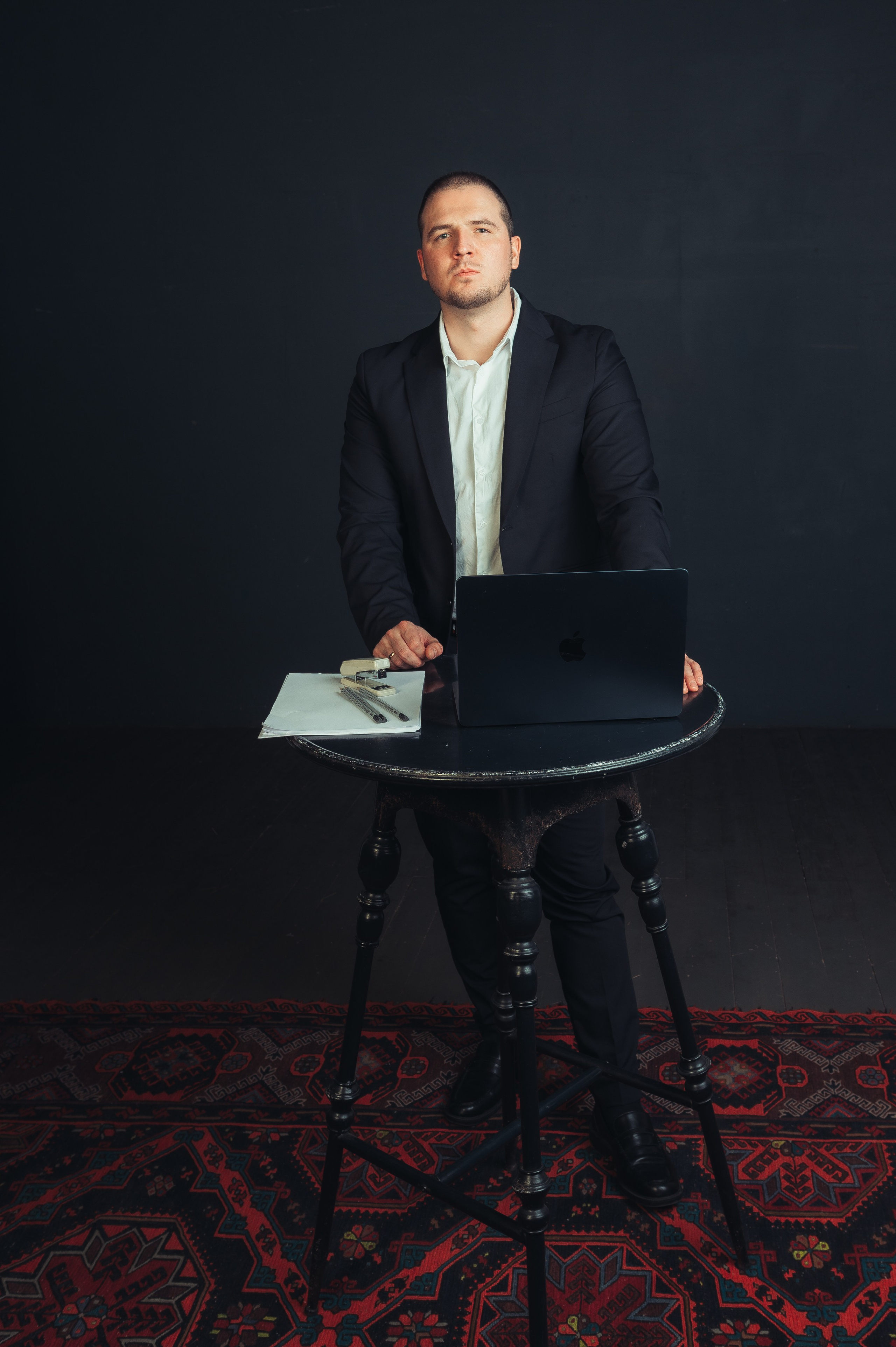 Никита Пустовалов — портретная съёмка. Иван Кубик — фотограф и видеограф