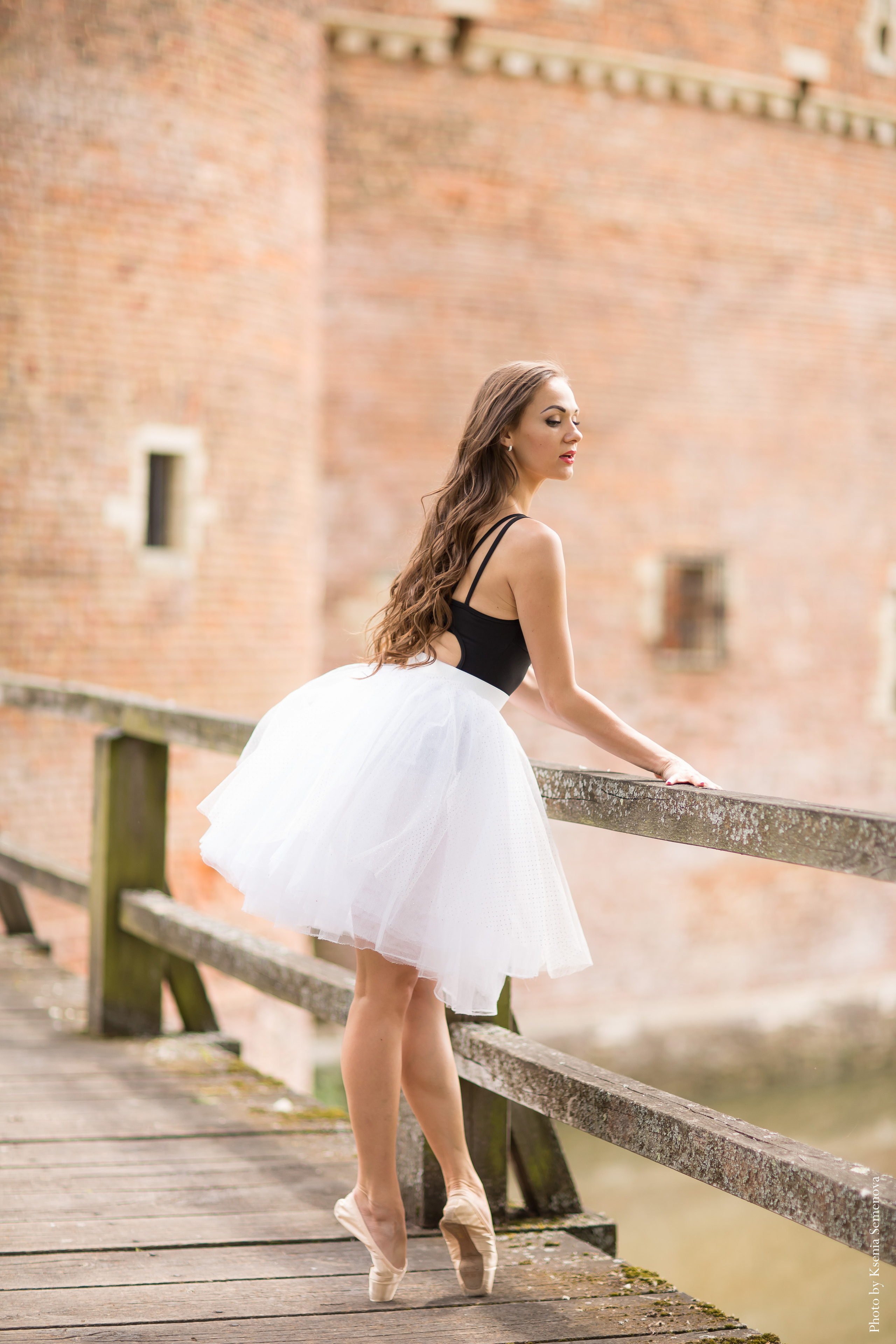 Тематическая съёмка в Европе, тематическая фотосессия для балерины. Фотограф в Москве. Контент для блога. В портфолио и просто на память
