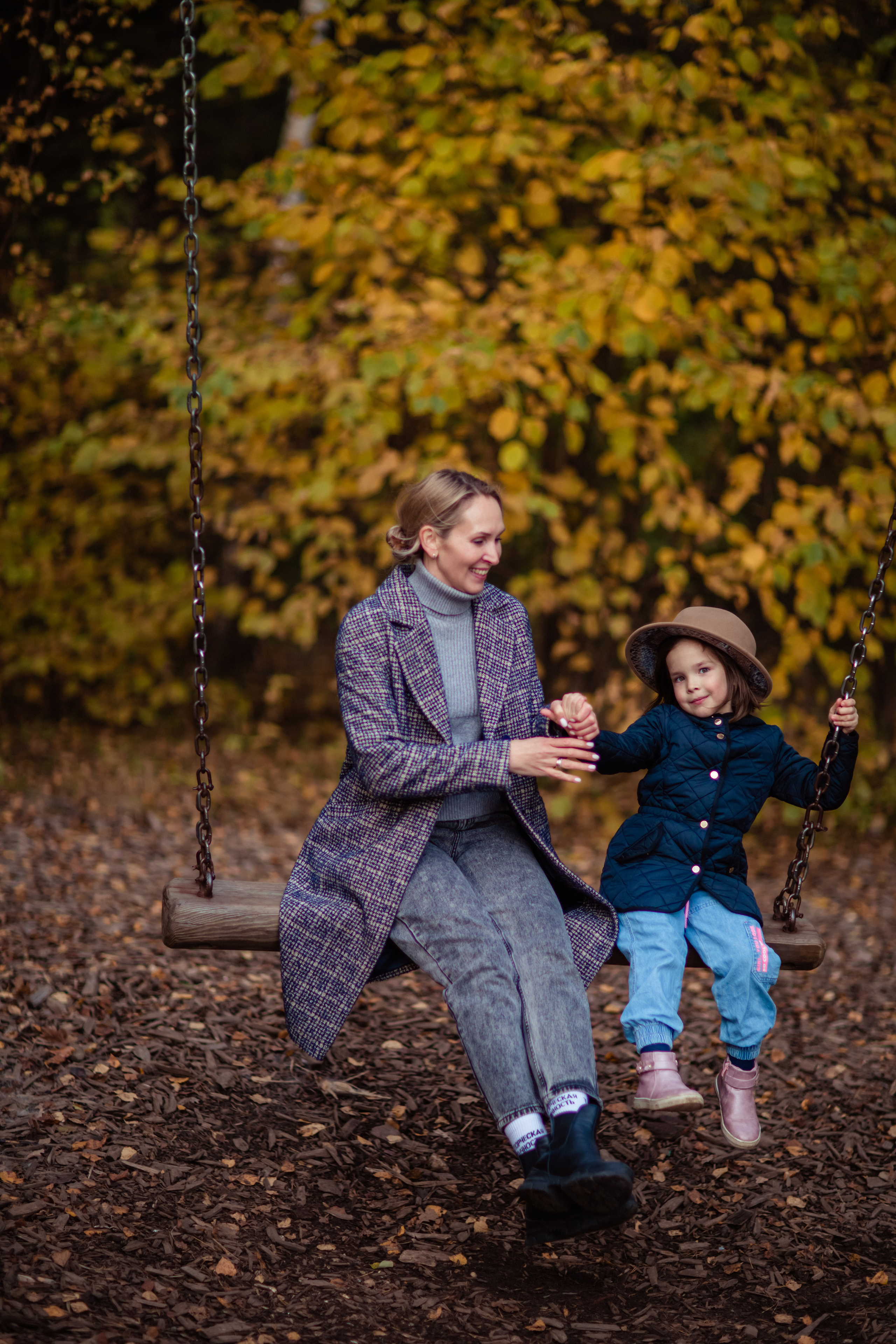 Осенняя фотопрогулка для Ани и Вики. Фотограф в Москве. Контент для блога. В портфолио и просто на память