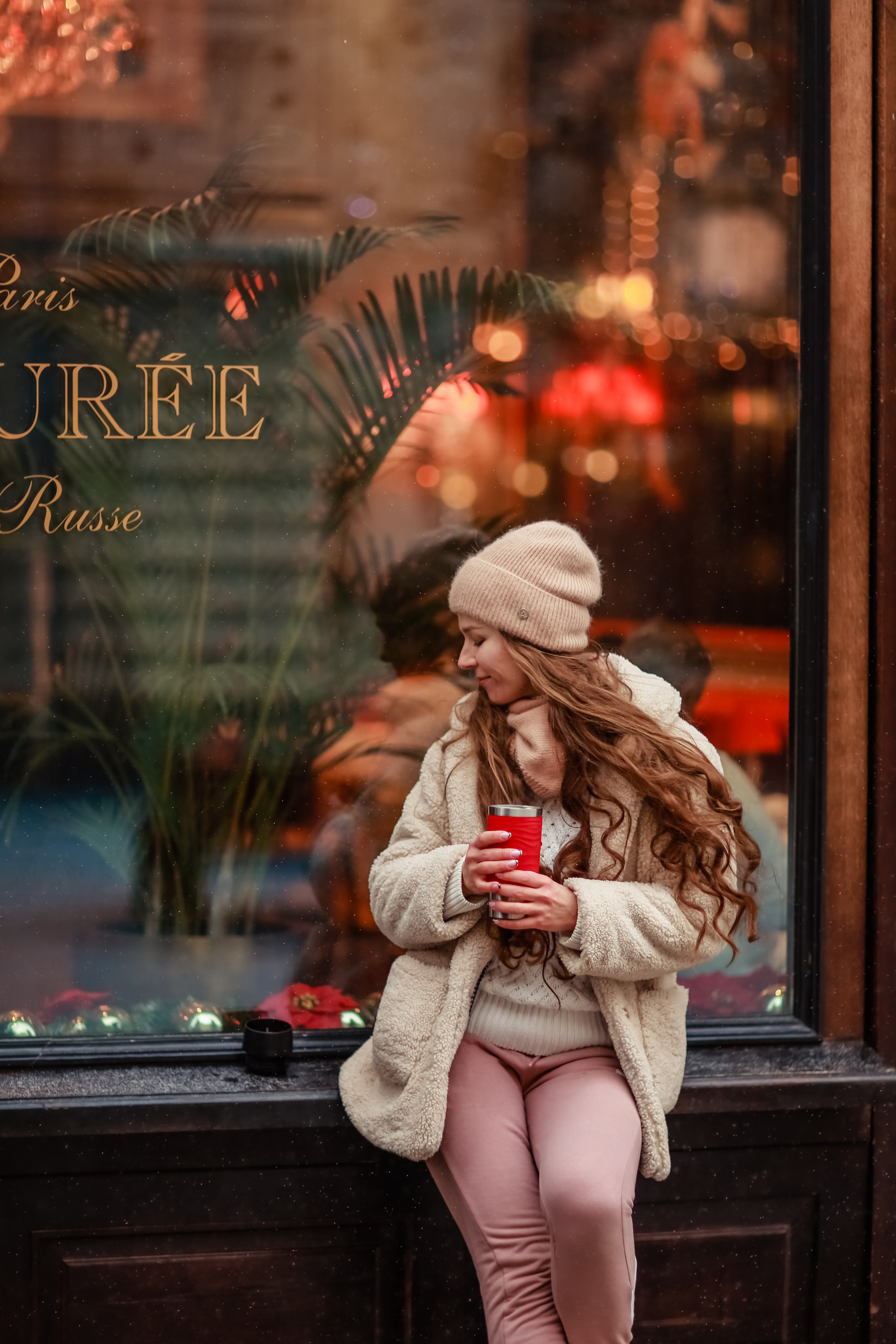 Новогодняя фотопрогулка у ГУМа с Любой. Фотограф в Москве. Контент для блога. В портфолио и просто на память