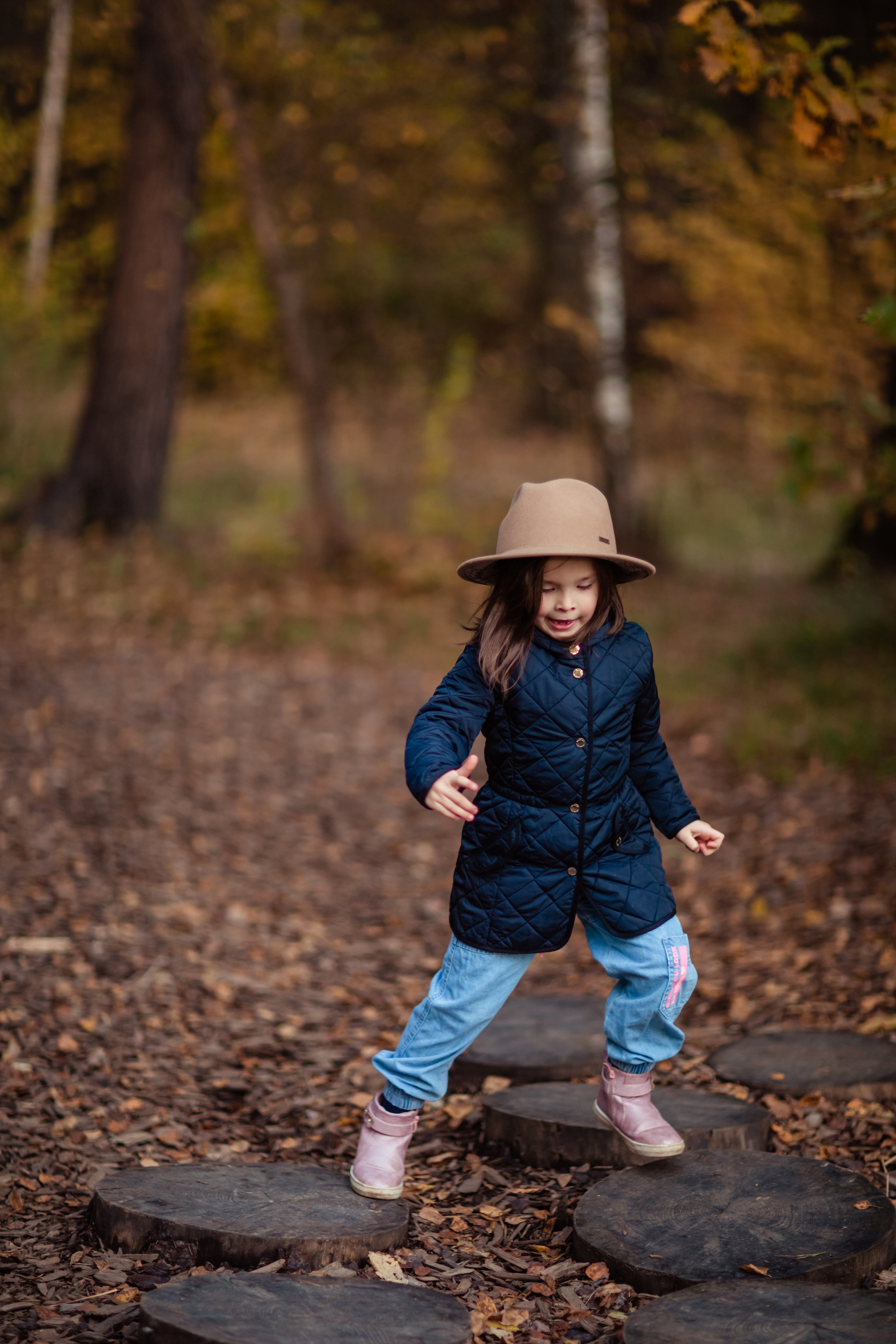 Осенняя фотопрогулка для Ани и Вики. Фотограф в Москве. Контент для блога. В портфолио и просто на память