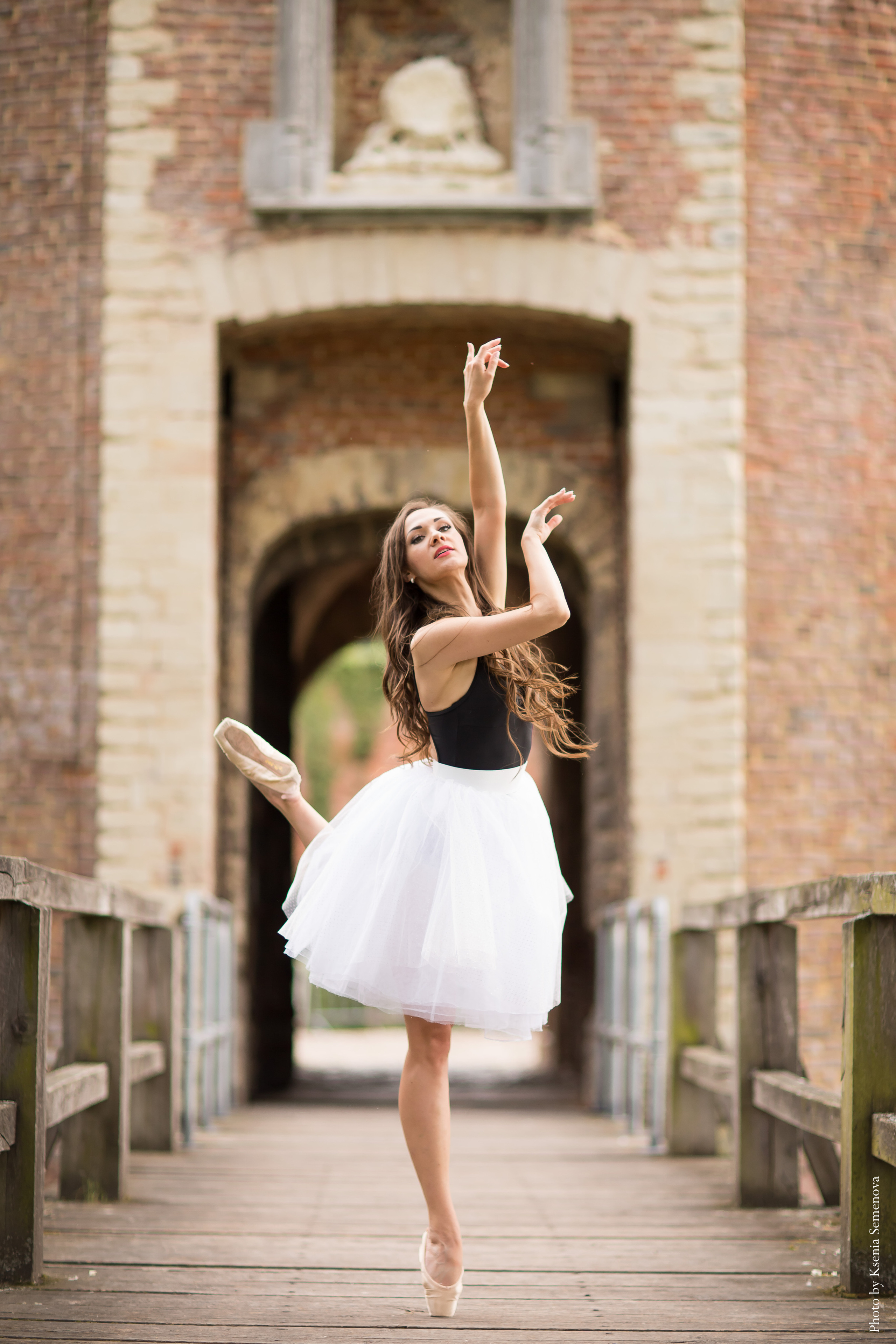 Тематическая съёмка в Европе, тематическая фотосессия для балерины. Фотограф в Москве. Контент для блога. В портфолио и просто на память