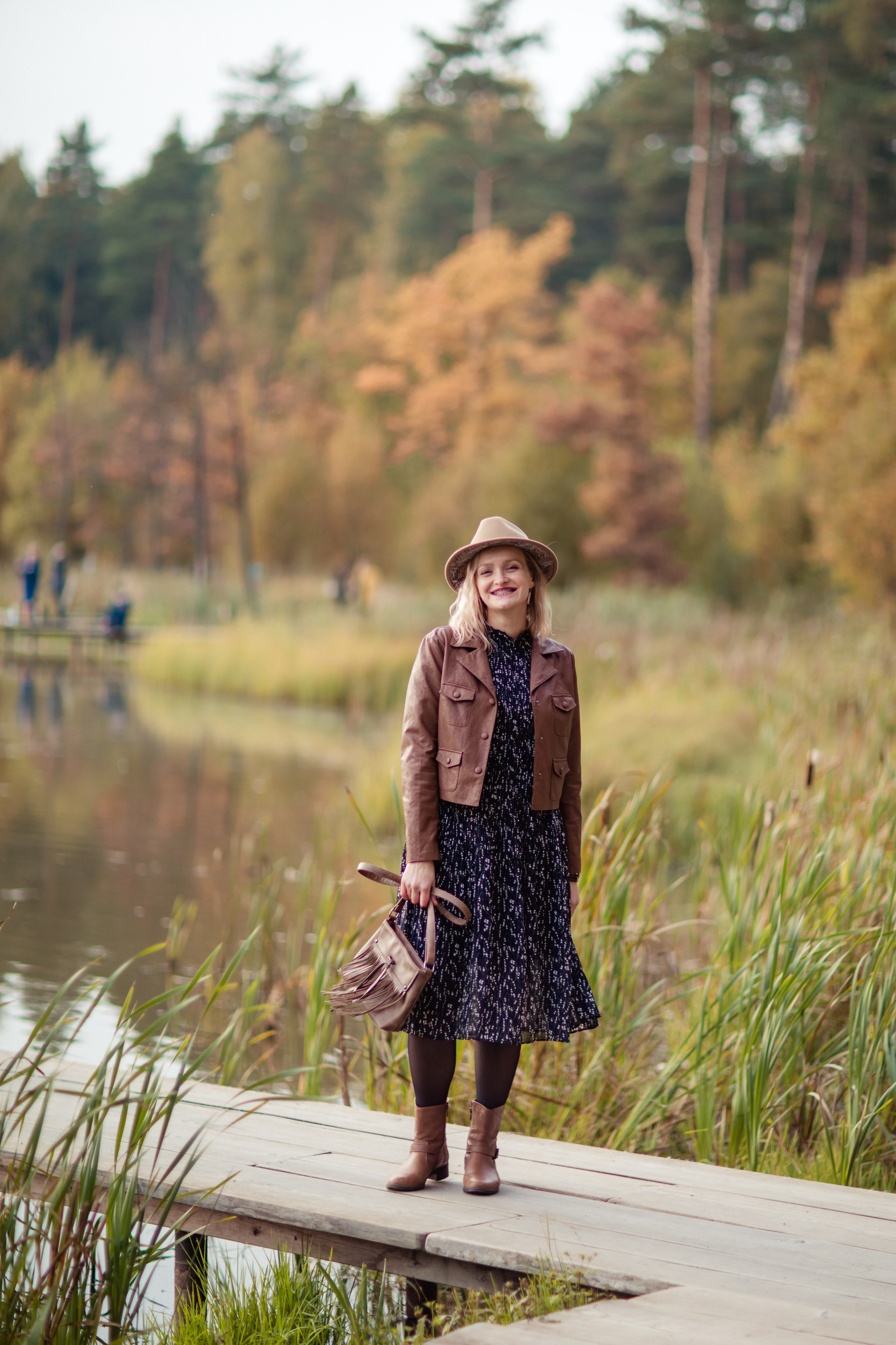 Осенняя фотопрогулка для Ани и Вики. Фотограф в Москве. Контент для блога. В портфолио и просто на память