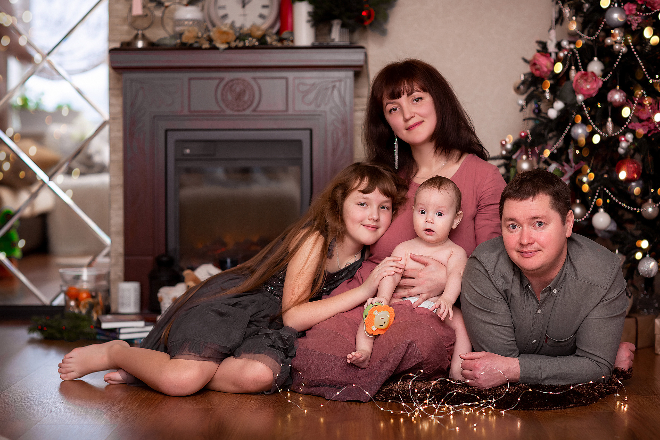 Новогодняя фотосессия в Москве для семьи Алины. Фотограф в Москве. Контент для блога. В портфолио и просто на память