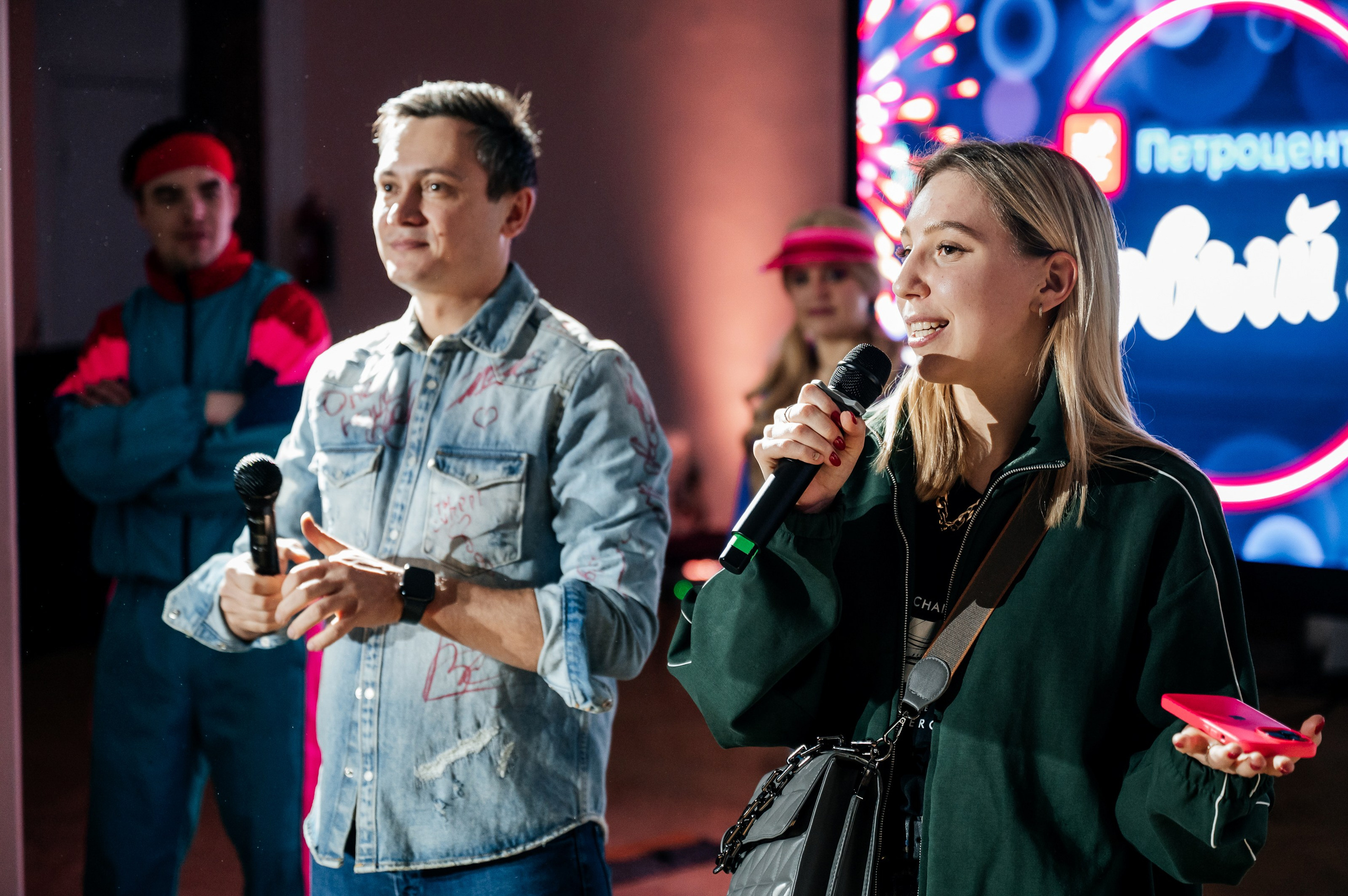 Корпоратив в стиле 90-х. Фотограф Дмитрий Сермяжко